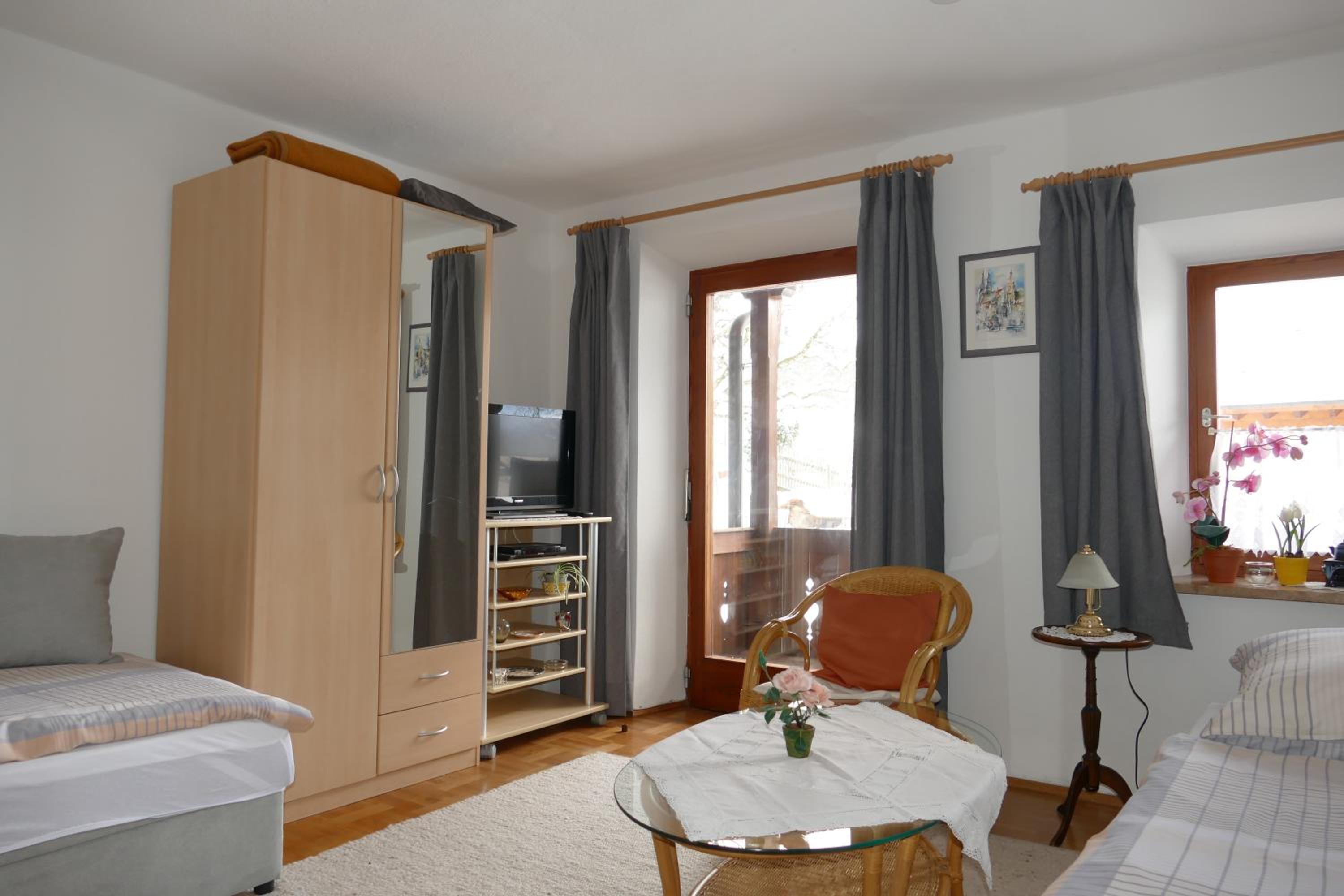 Apartment photo 1
