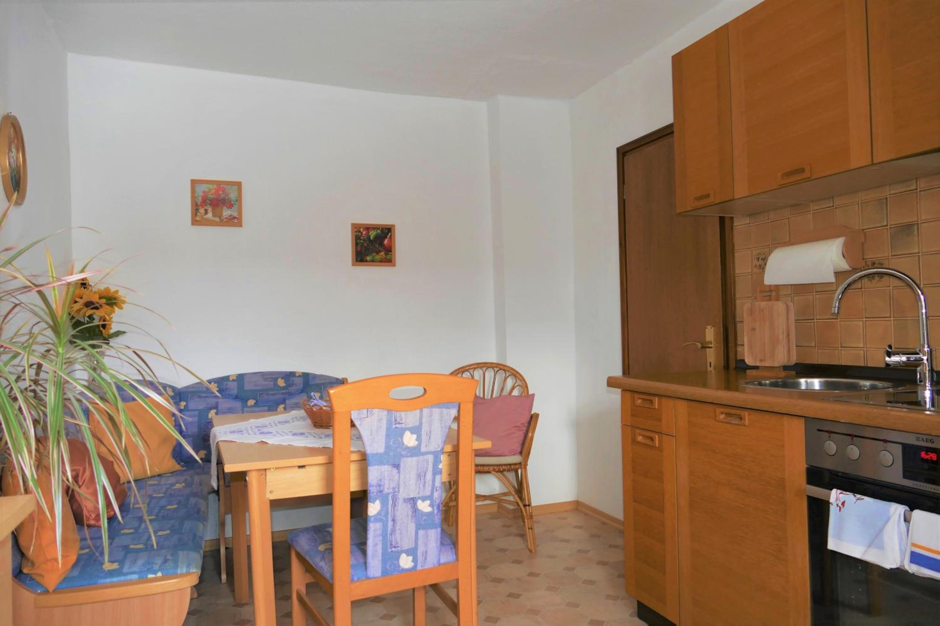 Apartment photo 3