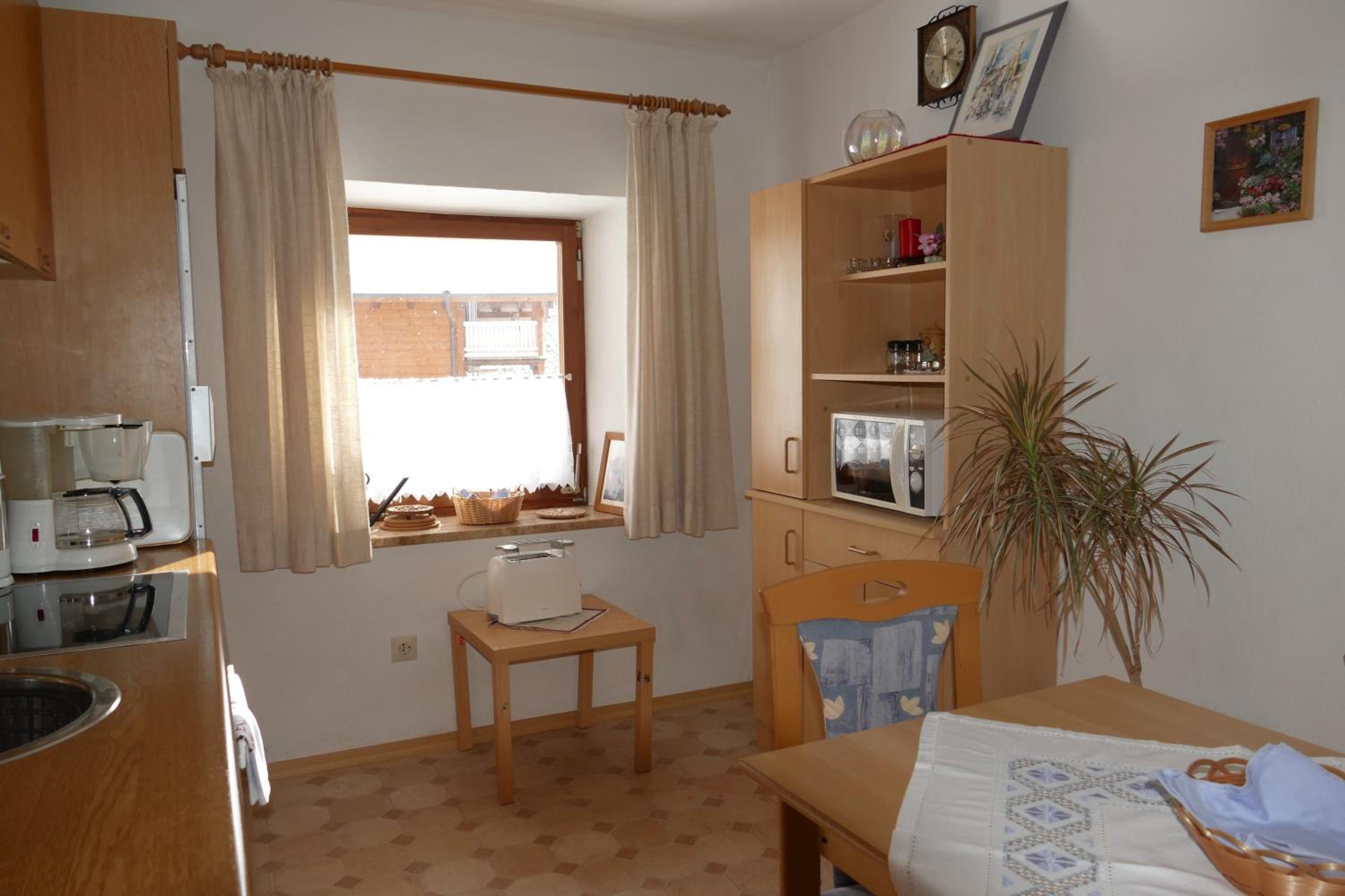 Apartment photo 2