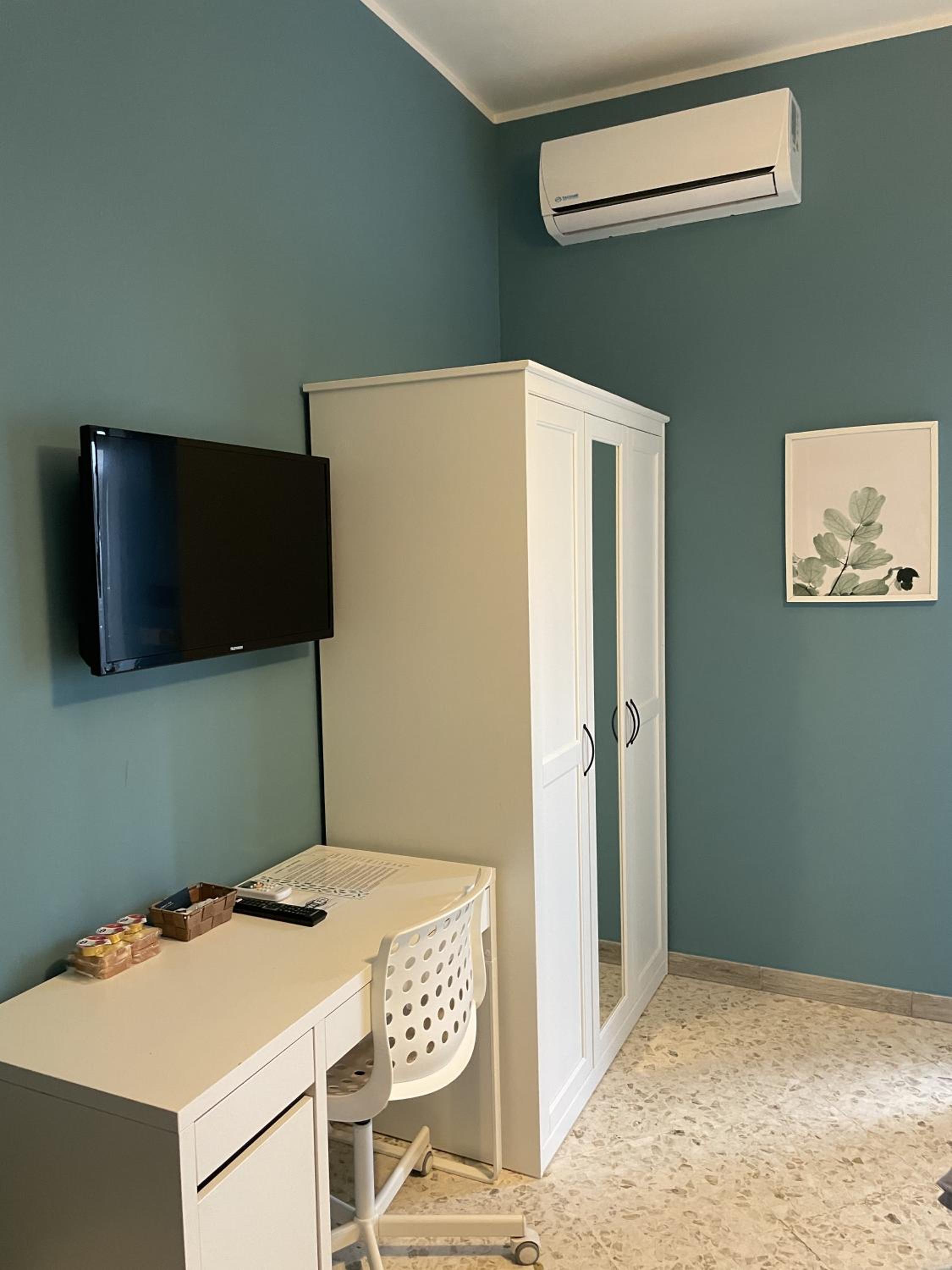 Triple Room - Photo 1