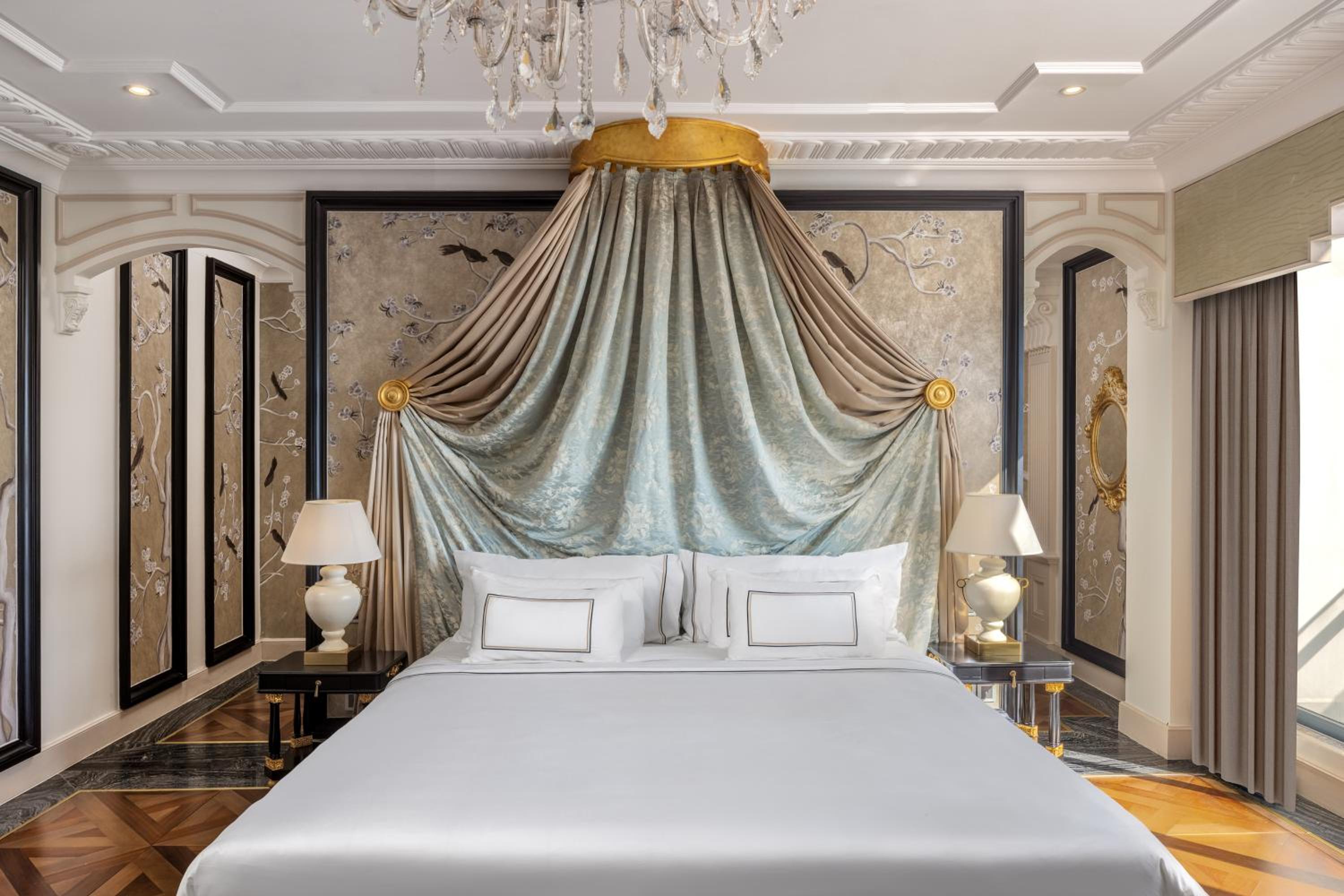 Presidential Suite photo 2