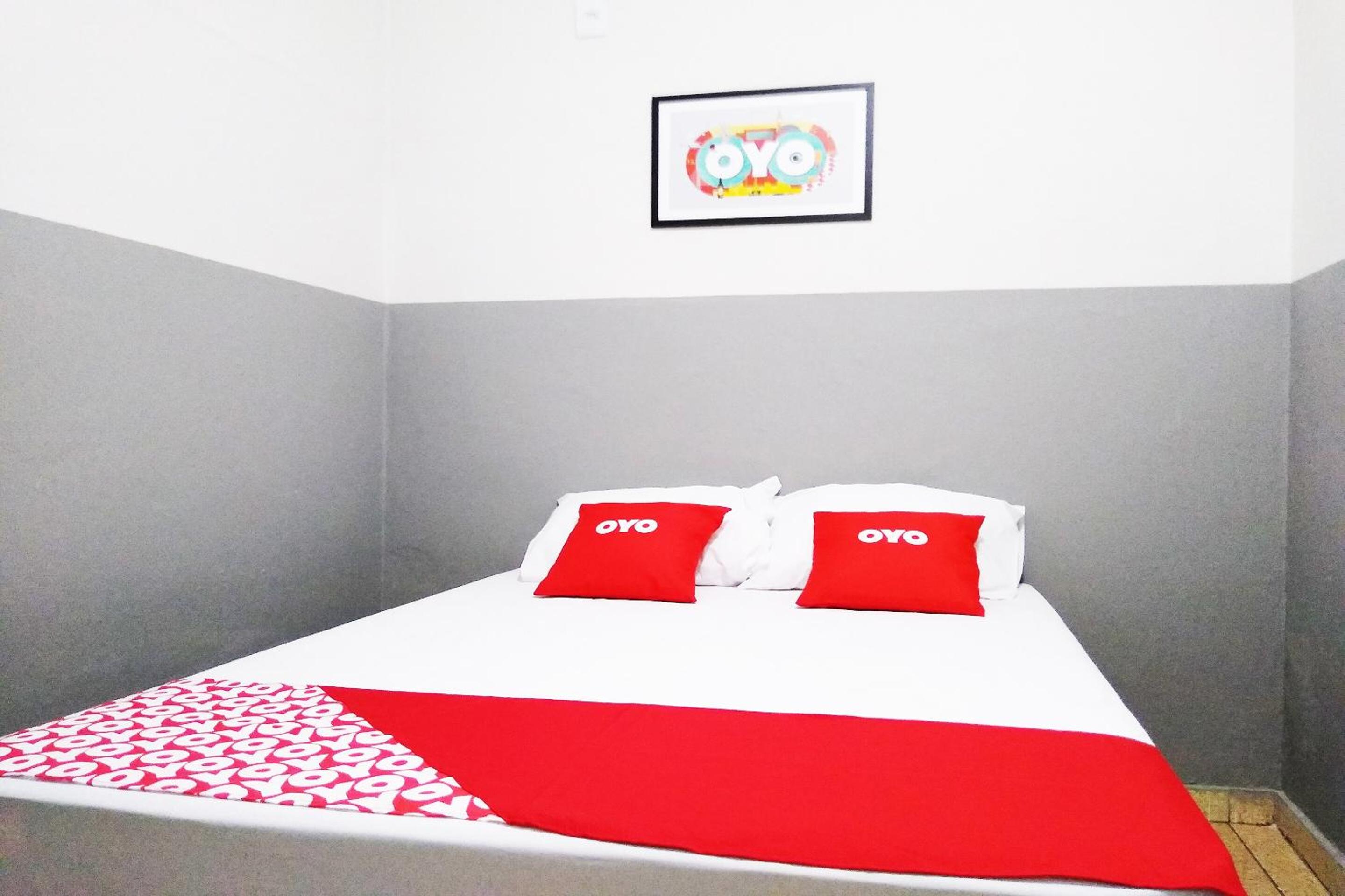 Double Room - Photo 5