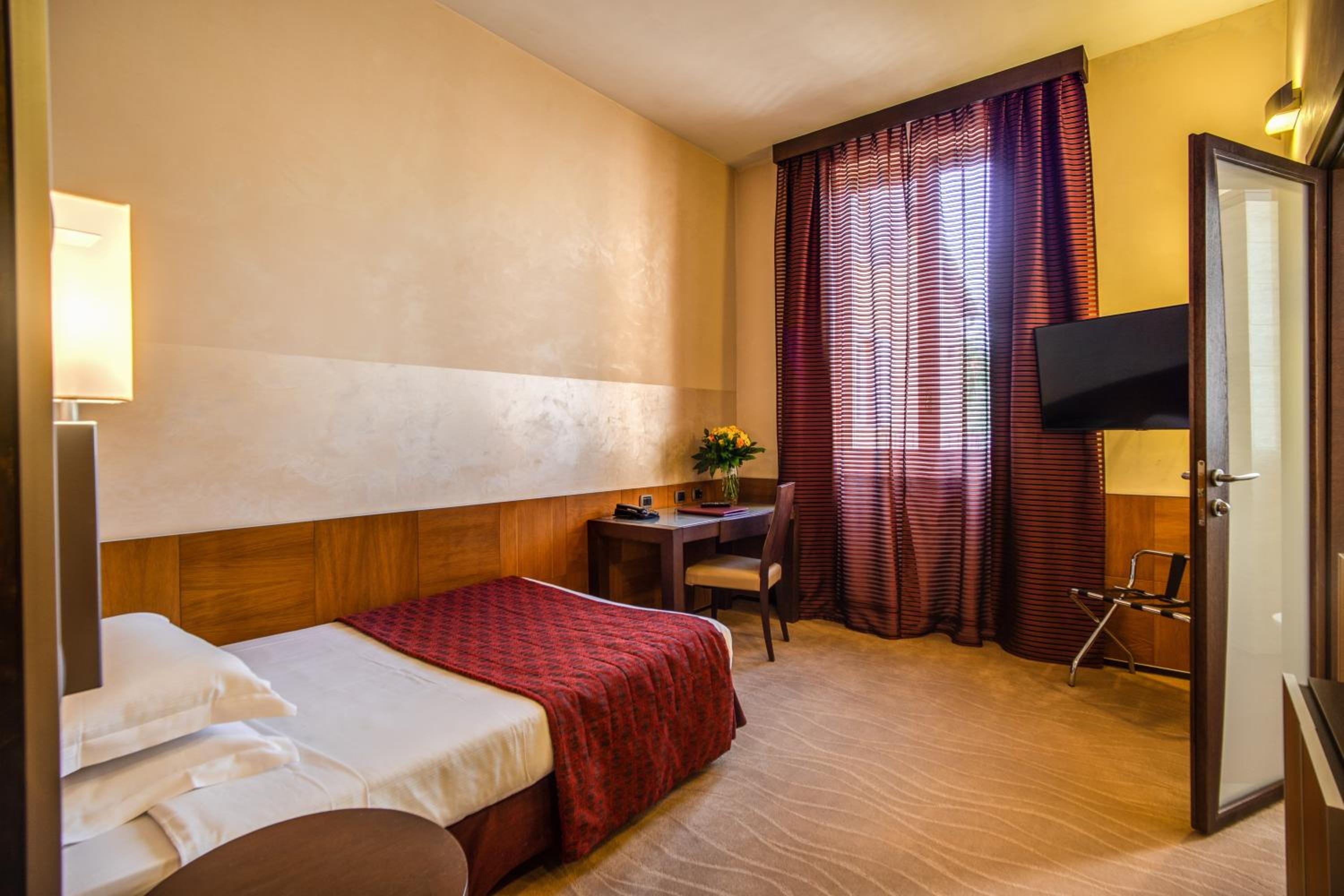 Single Room photo 1