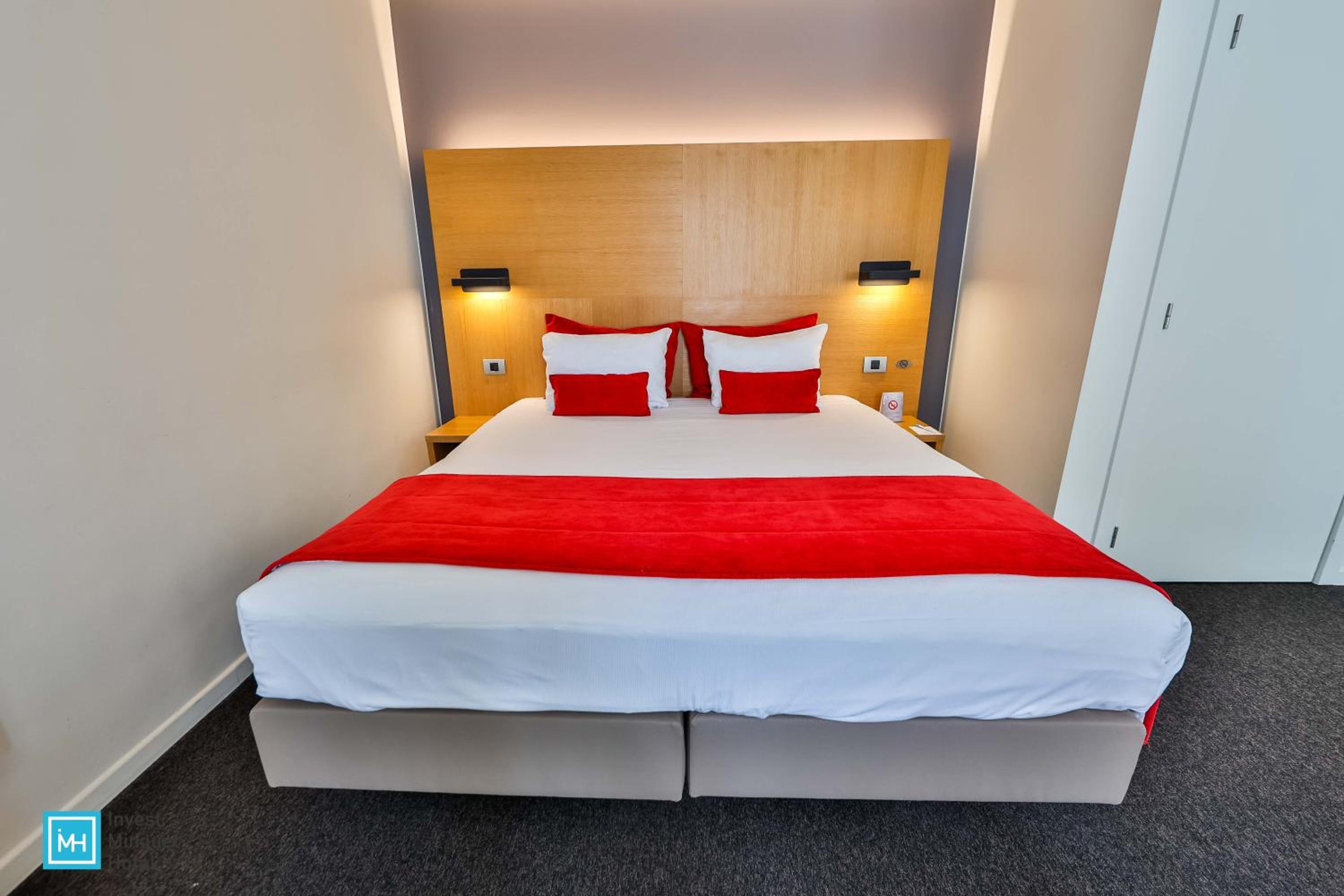 Standard Double Room - Photo 2