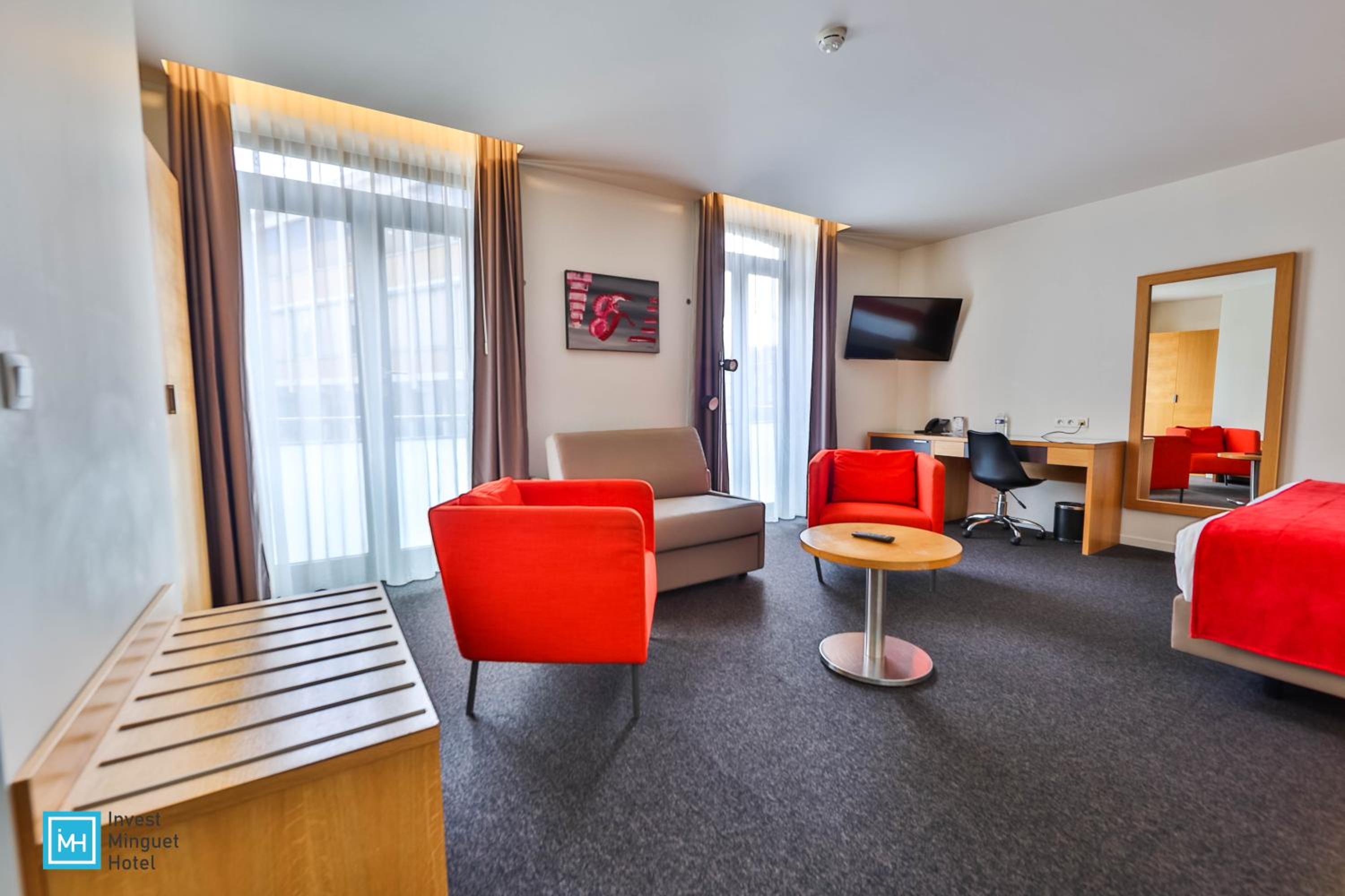 Standard Double Room - Photo 19