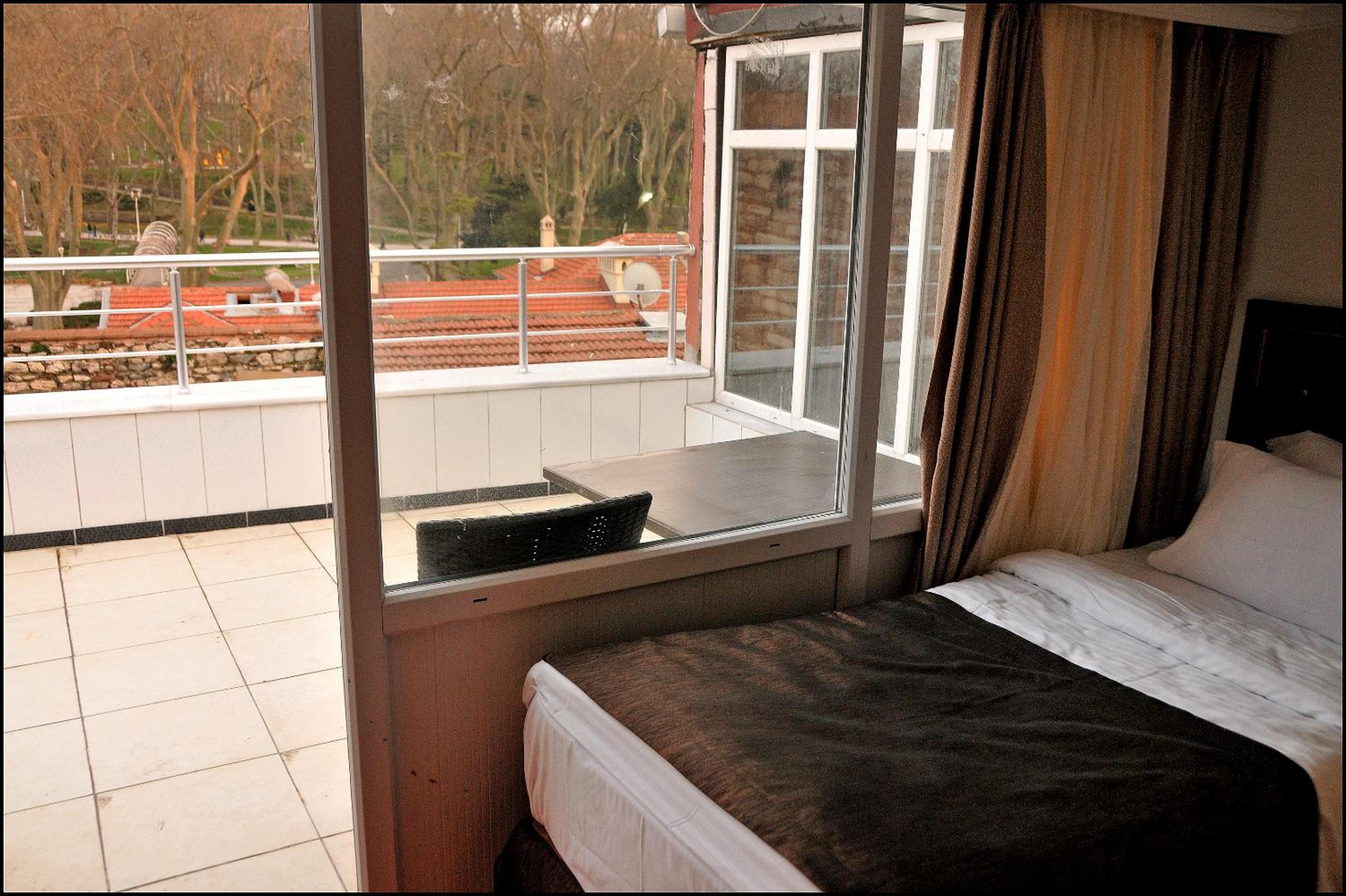 Single Room With Park View photo 2