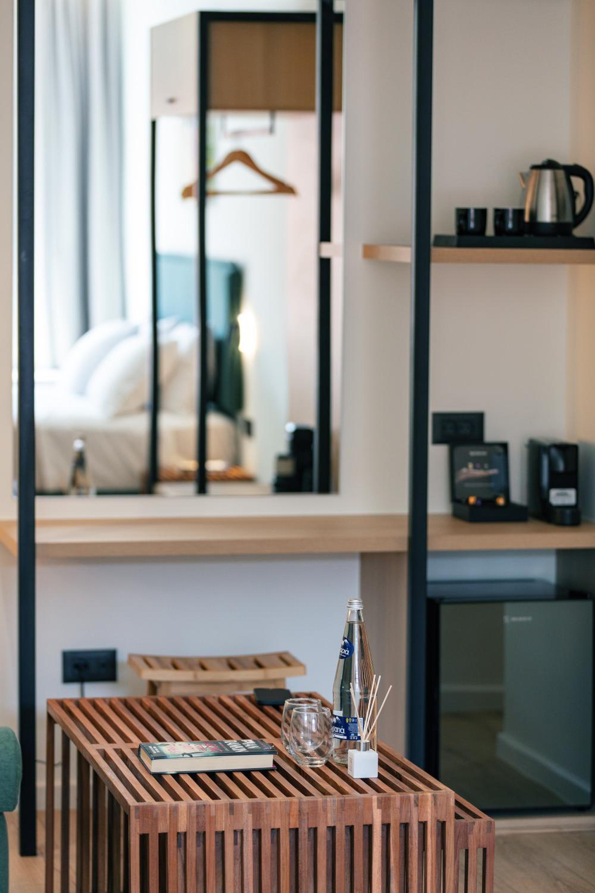 Premium Studio with Old Town View & Open-Plan Bathtub - Photo 6