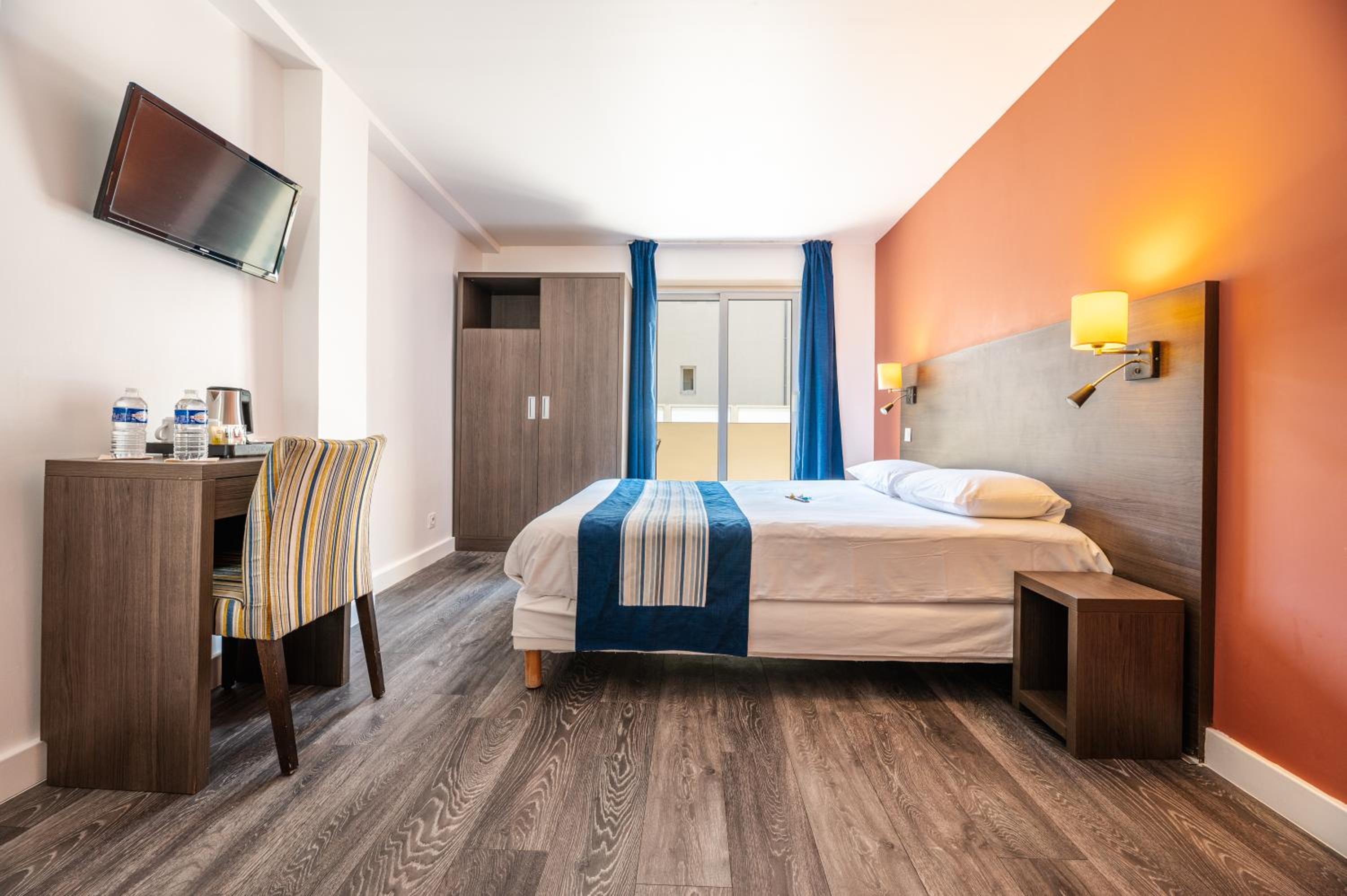 Double Room with Terrace photo 2