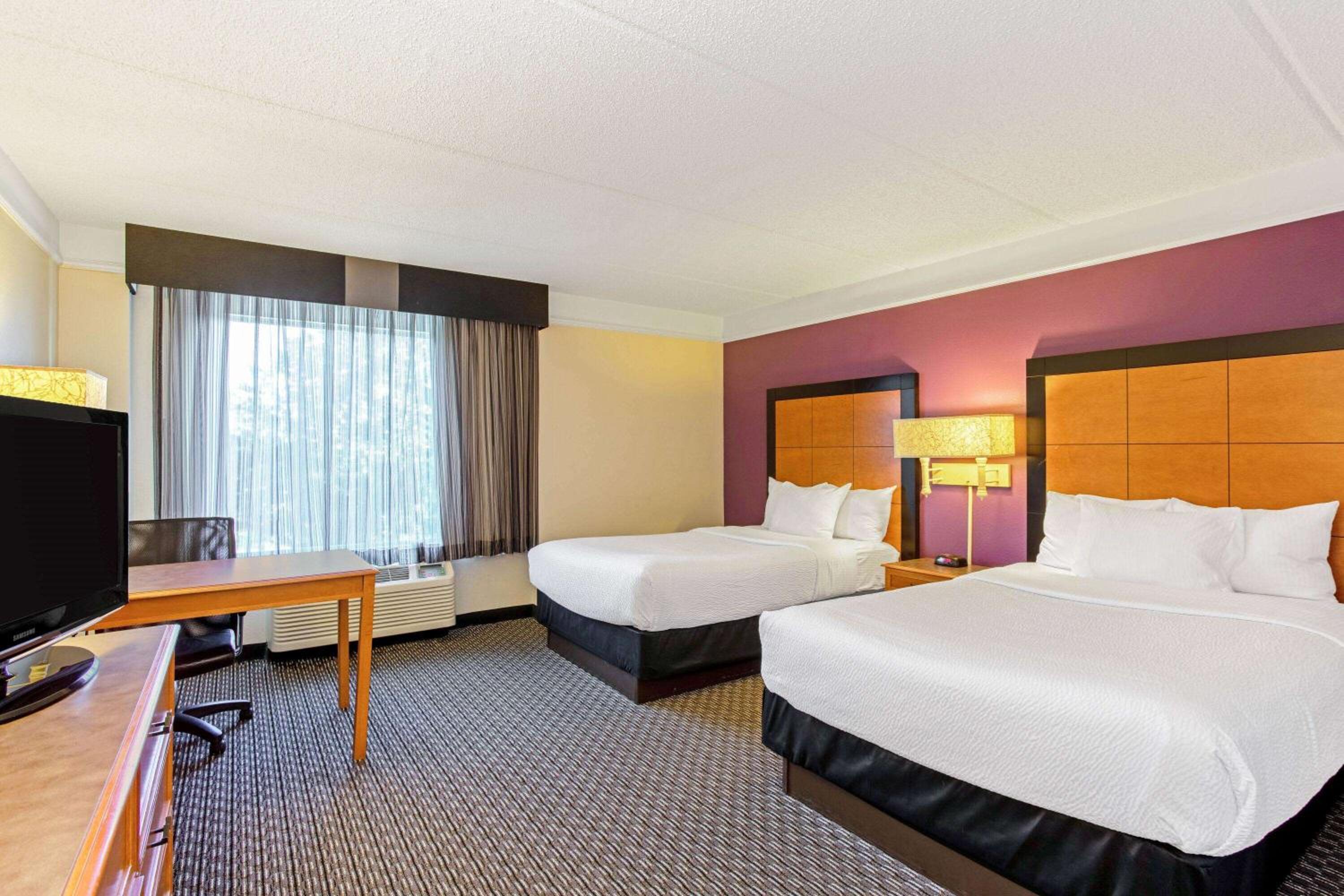 Deluxe Room with Two Double Beds