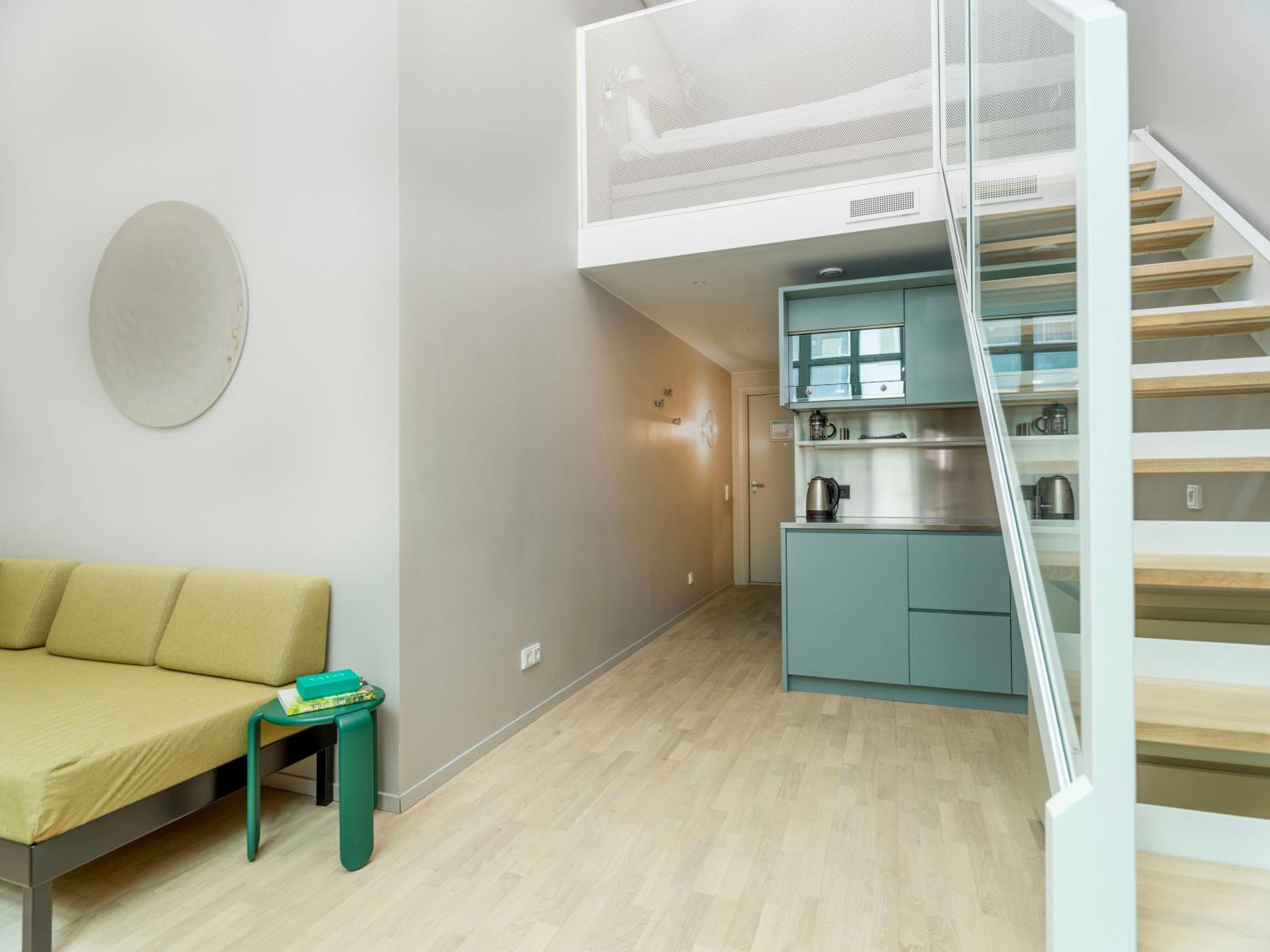 Executive Loft Apartment - Photo 1
