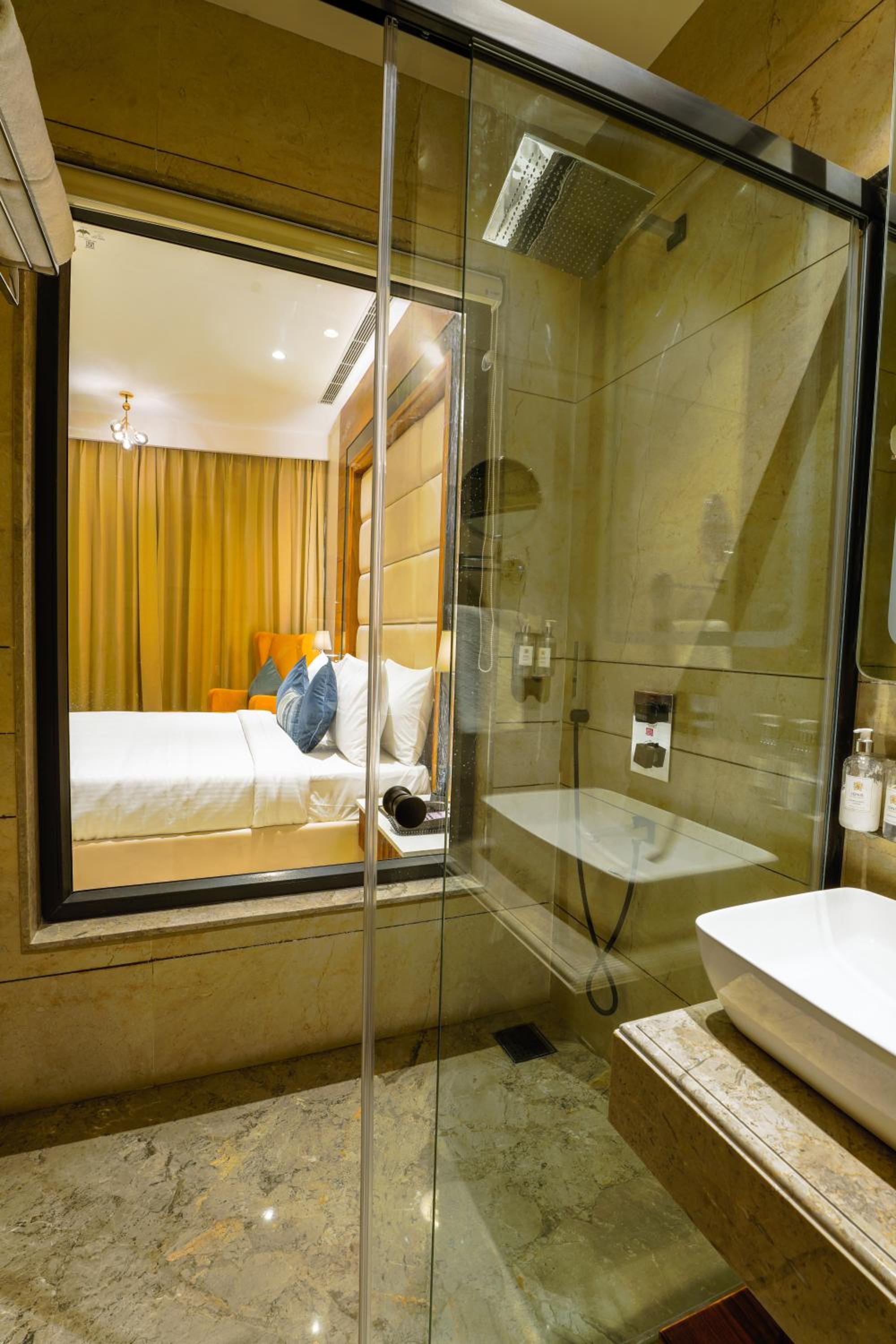 Deluxe Double Room - Photo 6