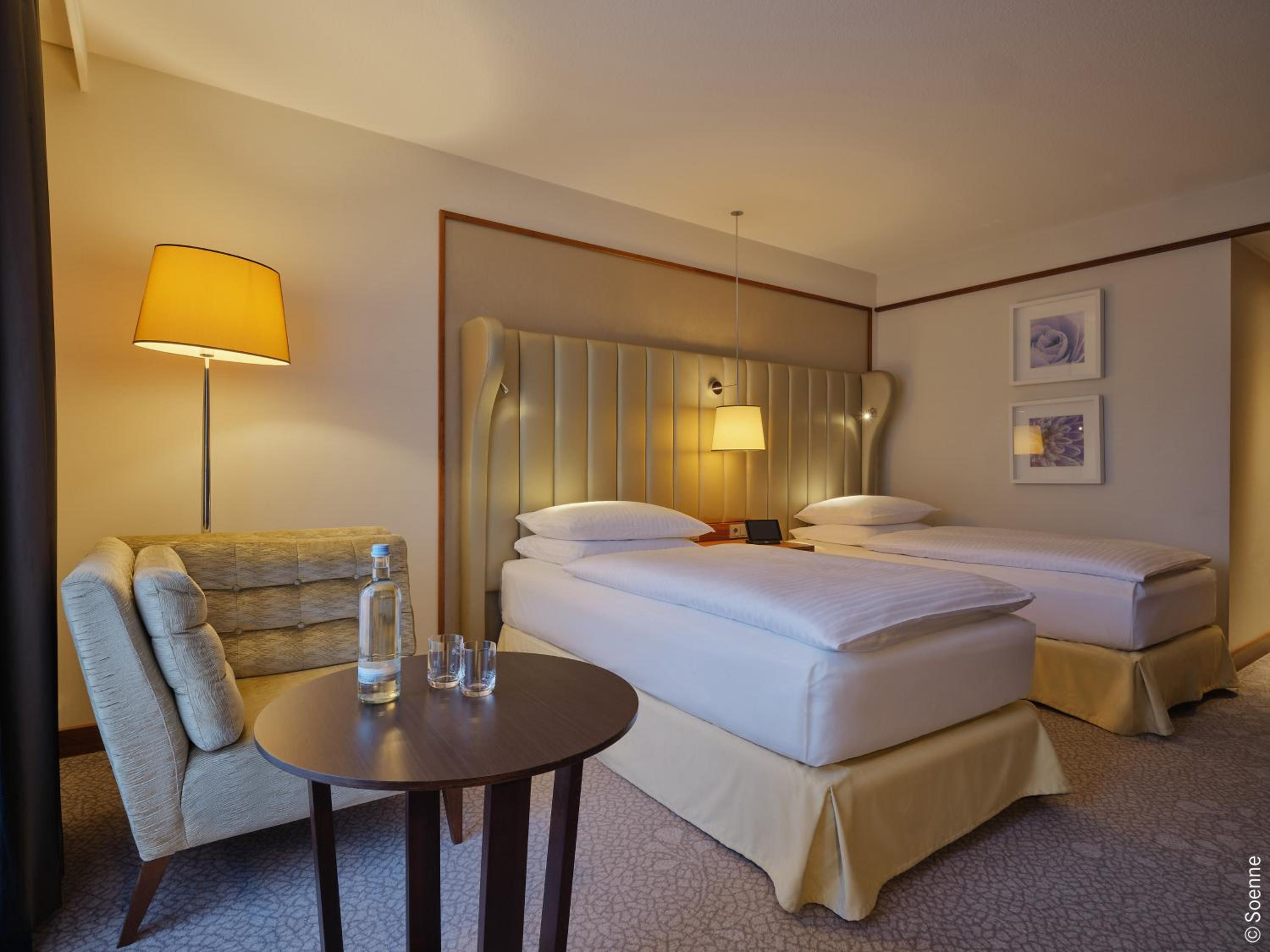 Standard Twin Room - Photo 1