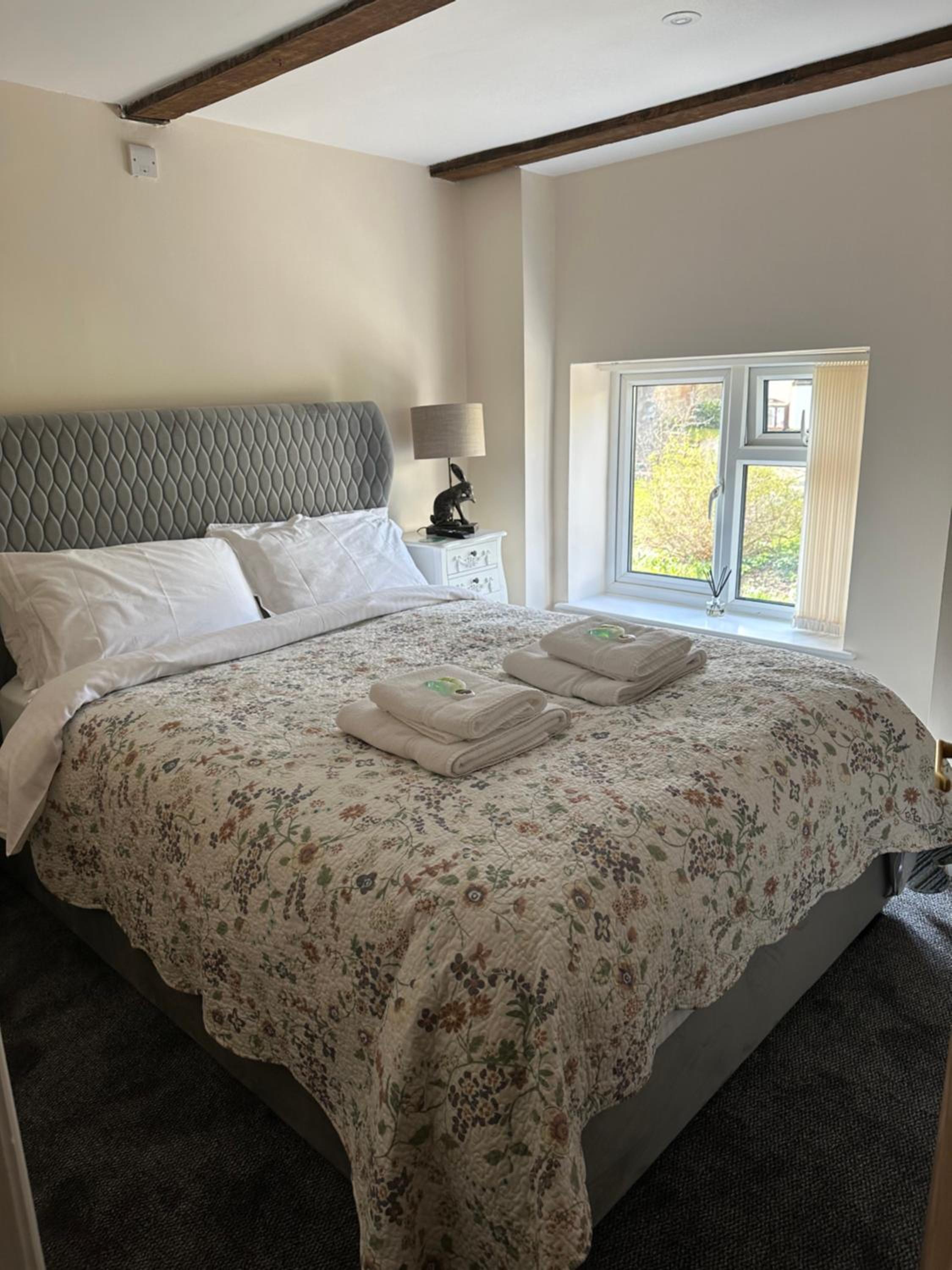 Small Double Room photo 1