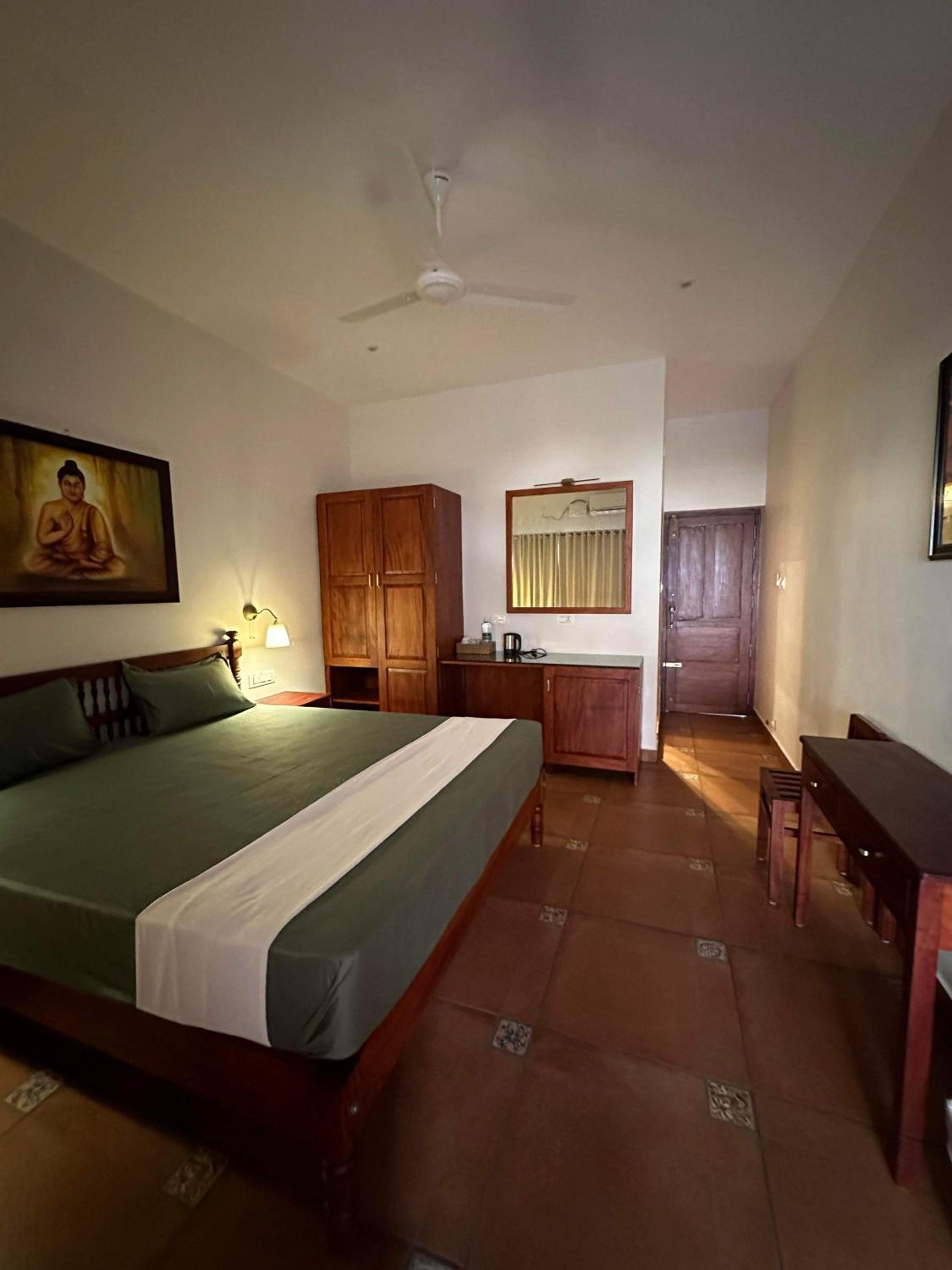 Deluxe Double Room with Balcony and Sea View photo 1