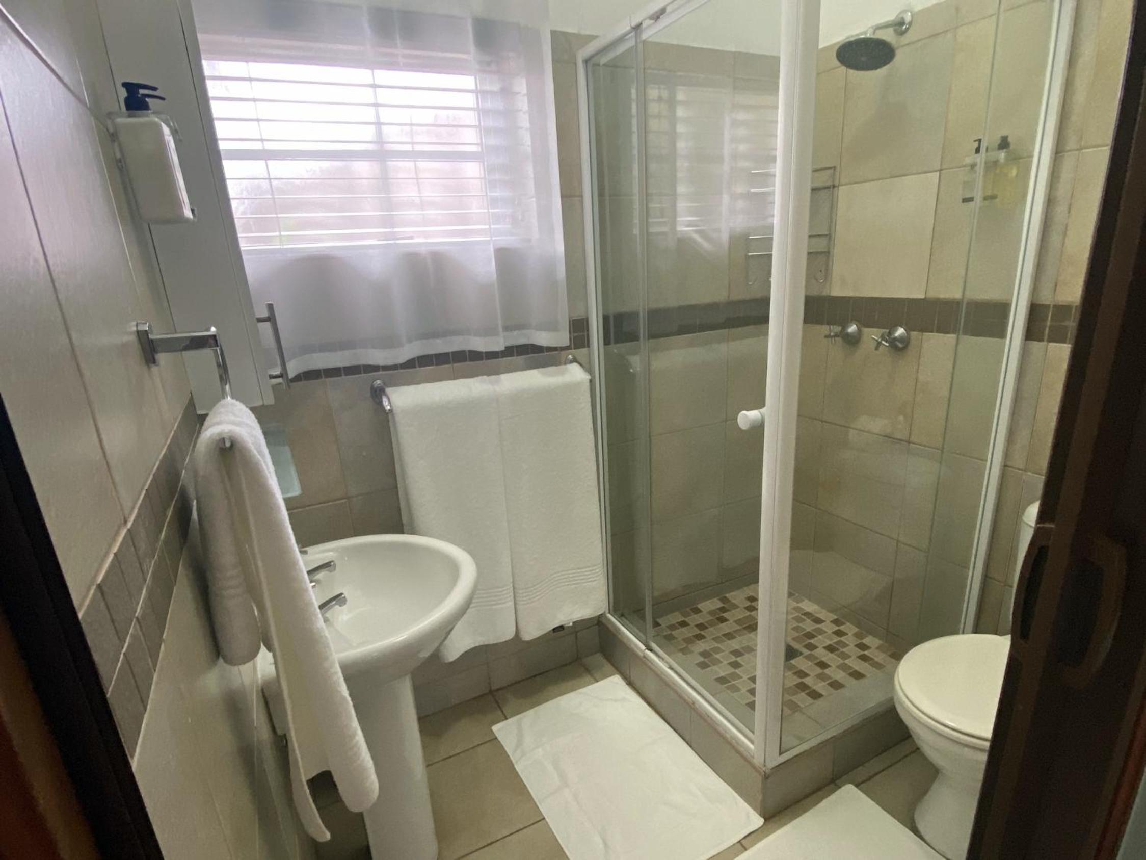 Apartment with Terrace photo 3