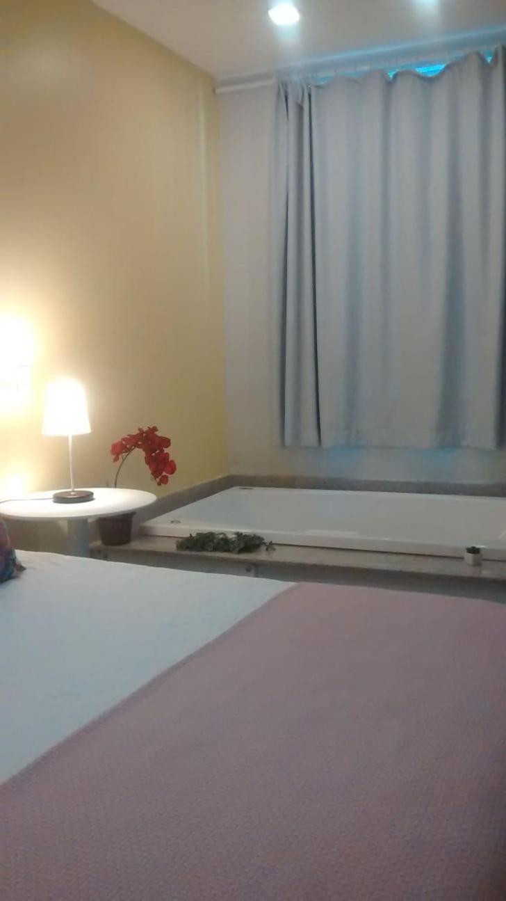 King Suite with Spa Bath photo 3