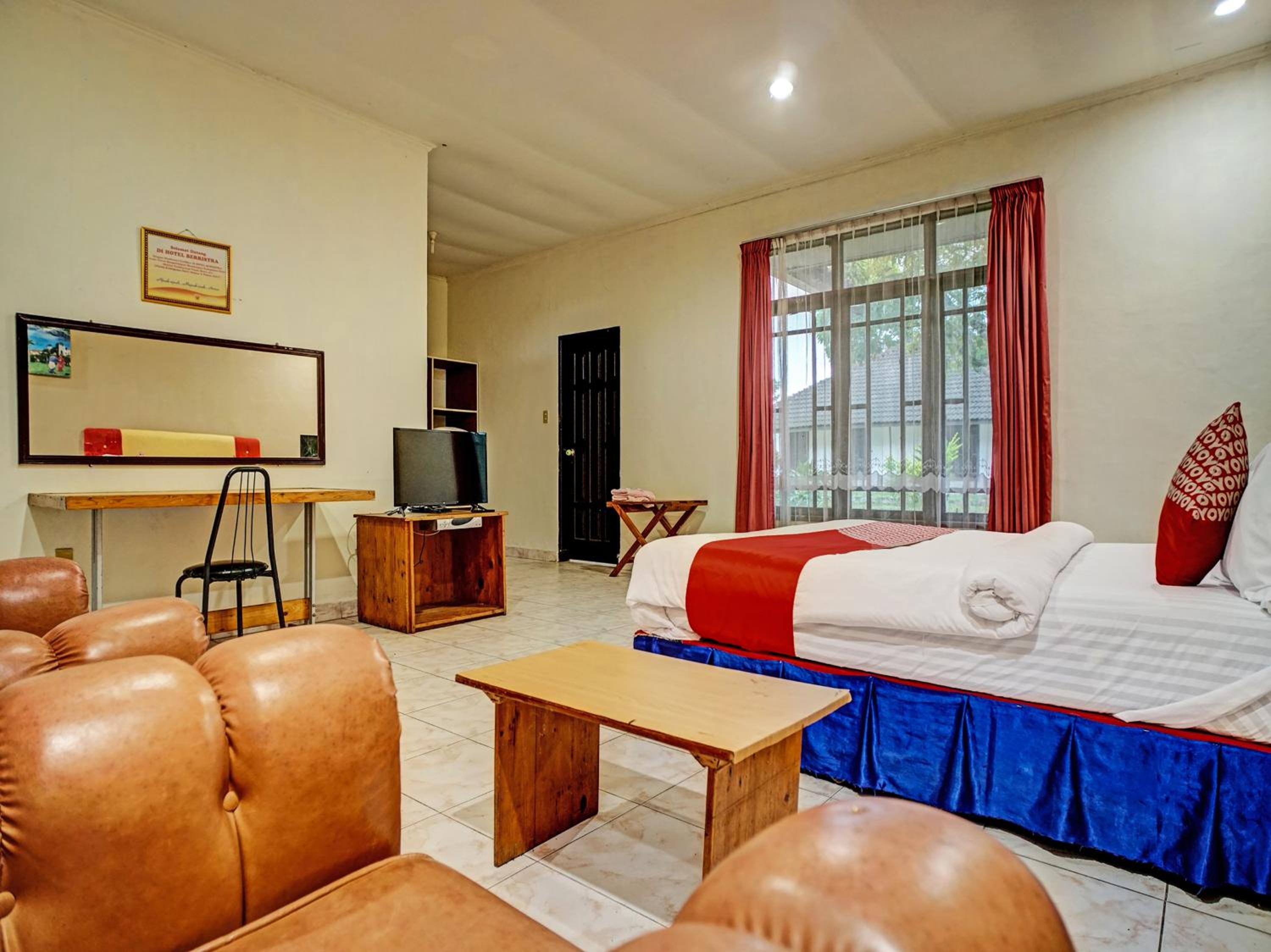 Deluxe Double Room photo 3