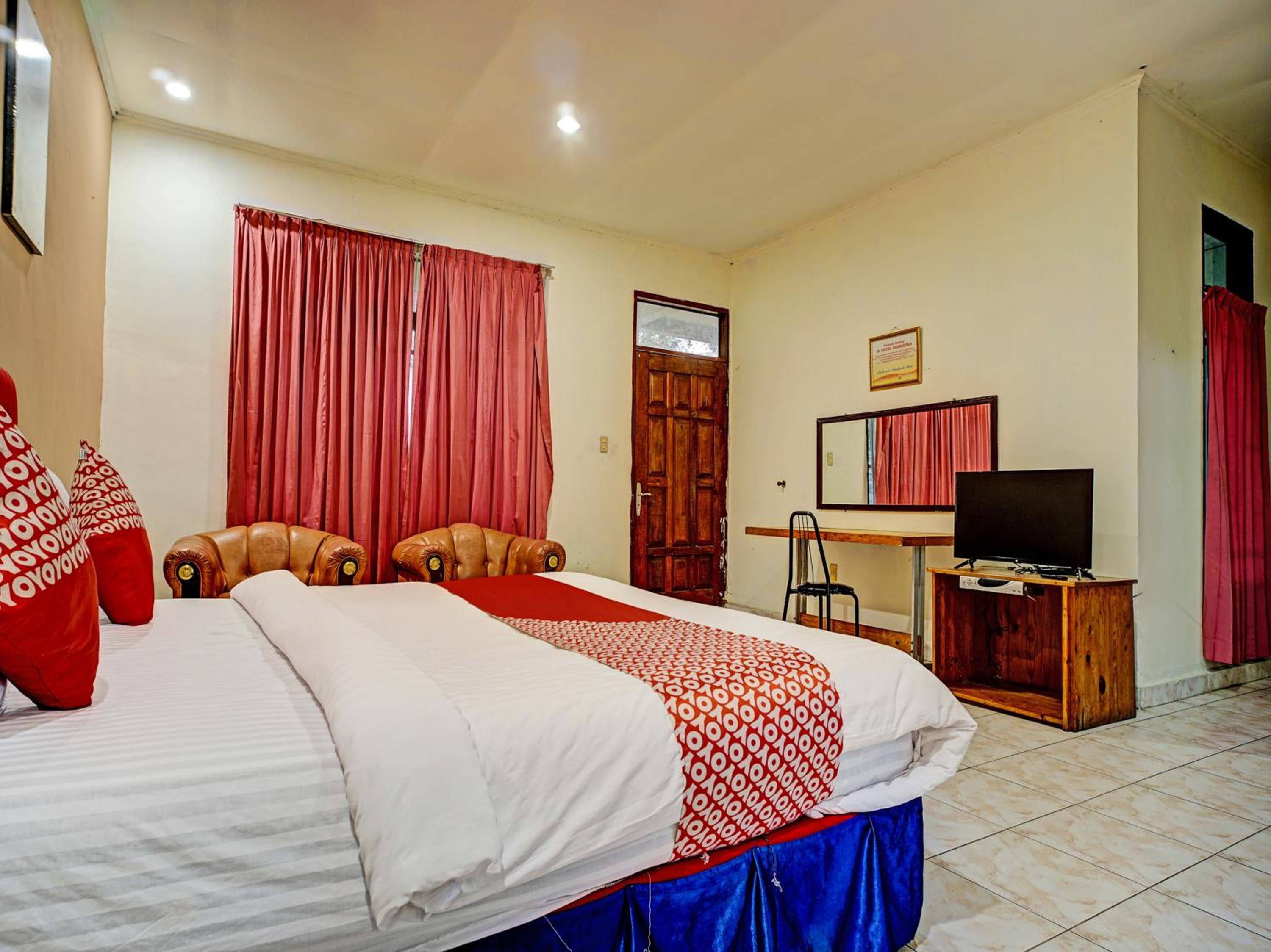 Deluxe Double Room photo 2