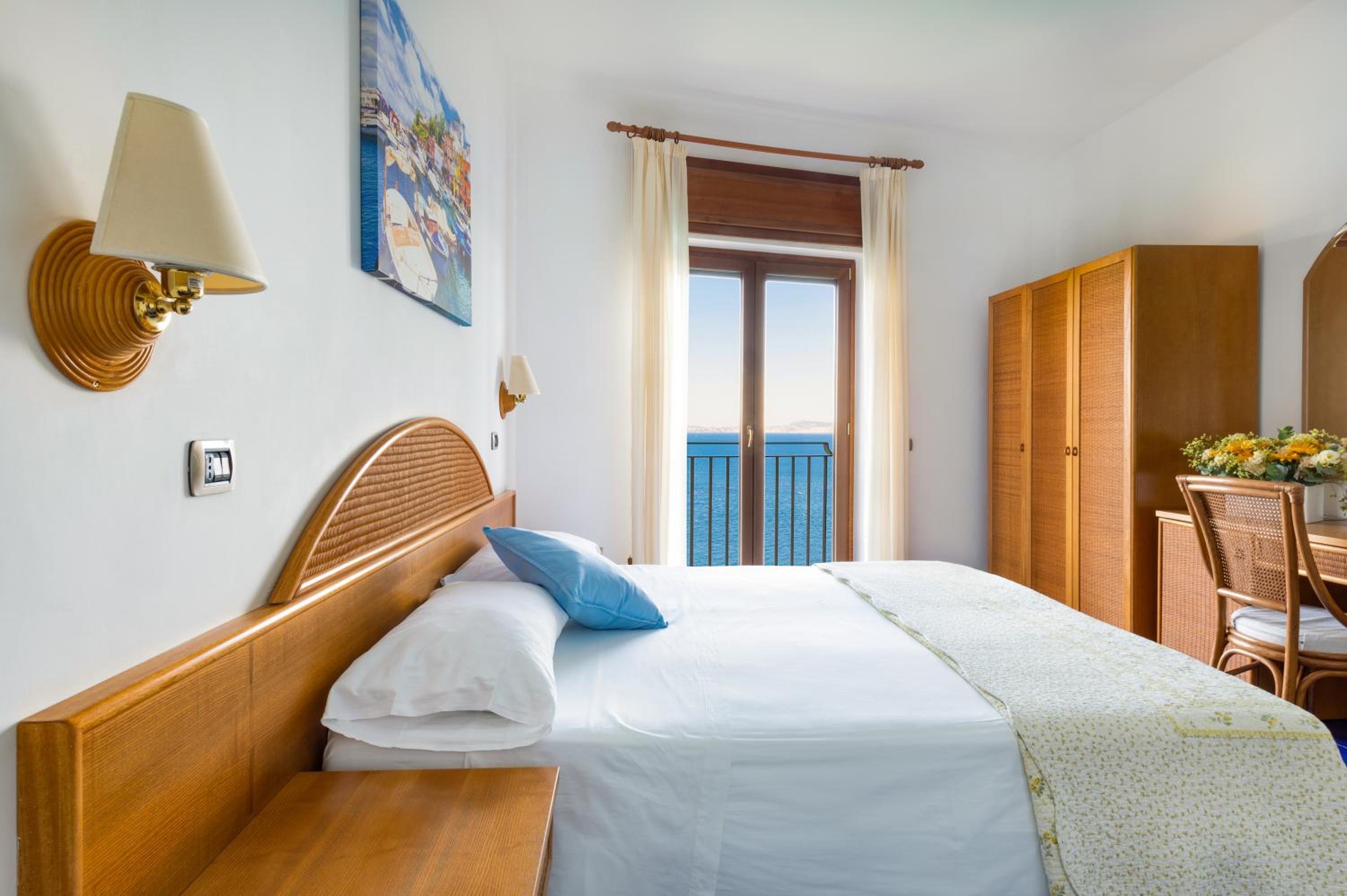 Triple Room with Sea View - Photo 1