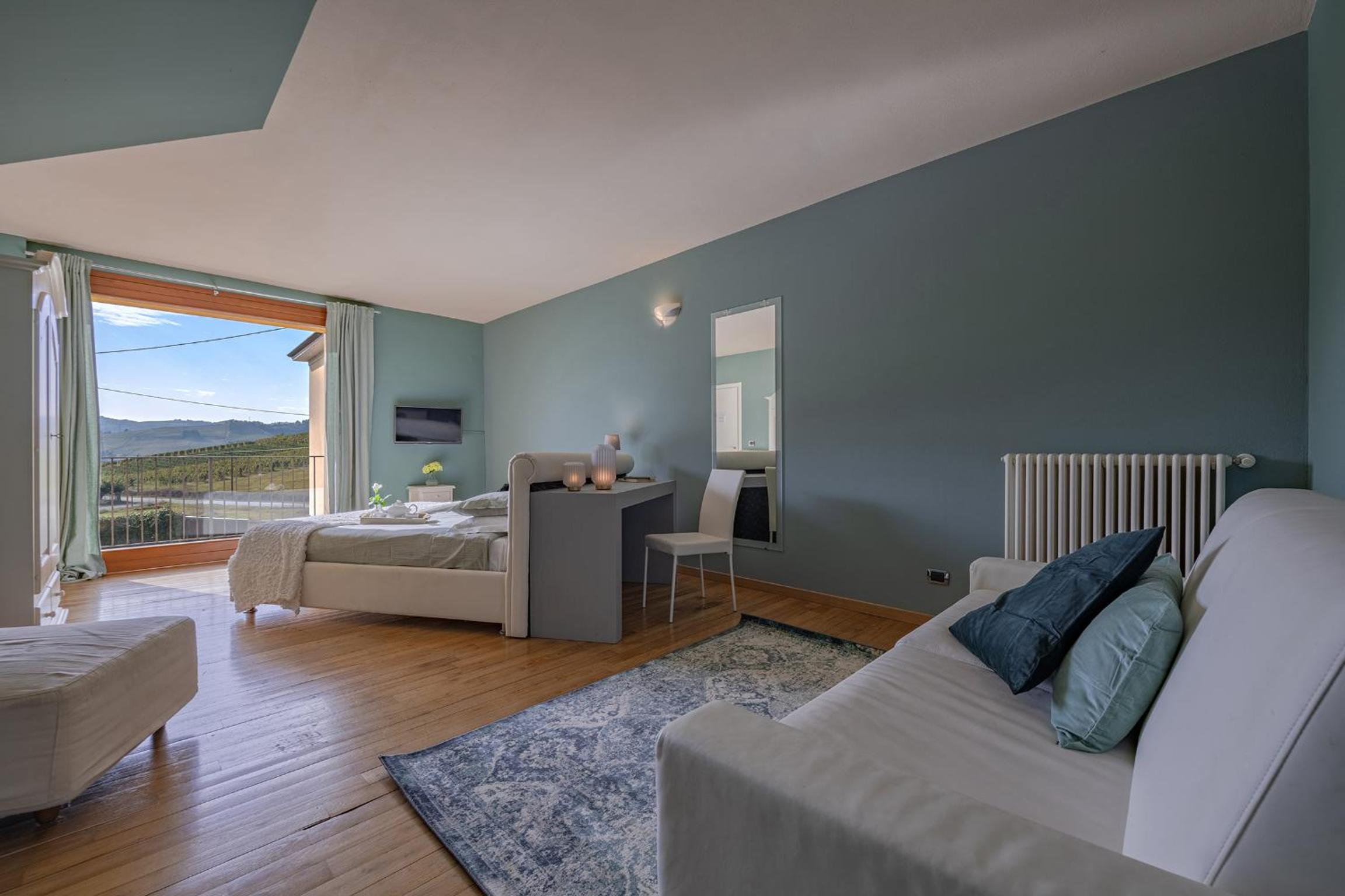 Superior Apartment photo 3