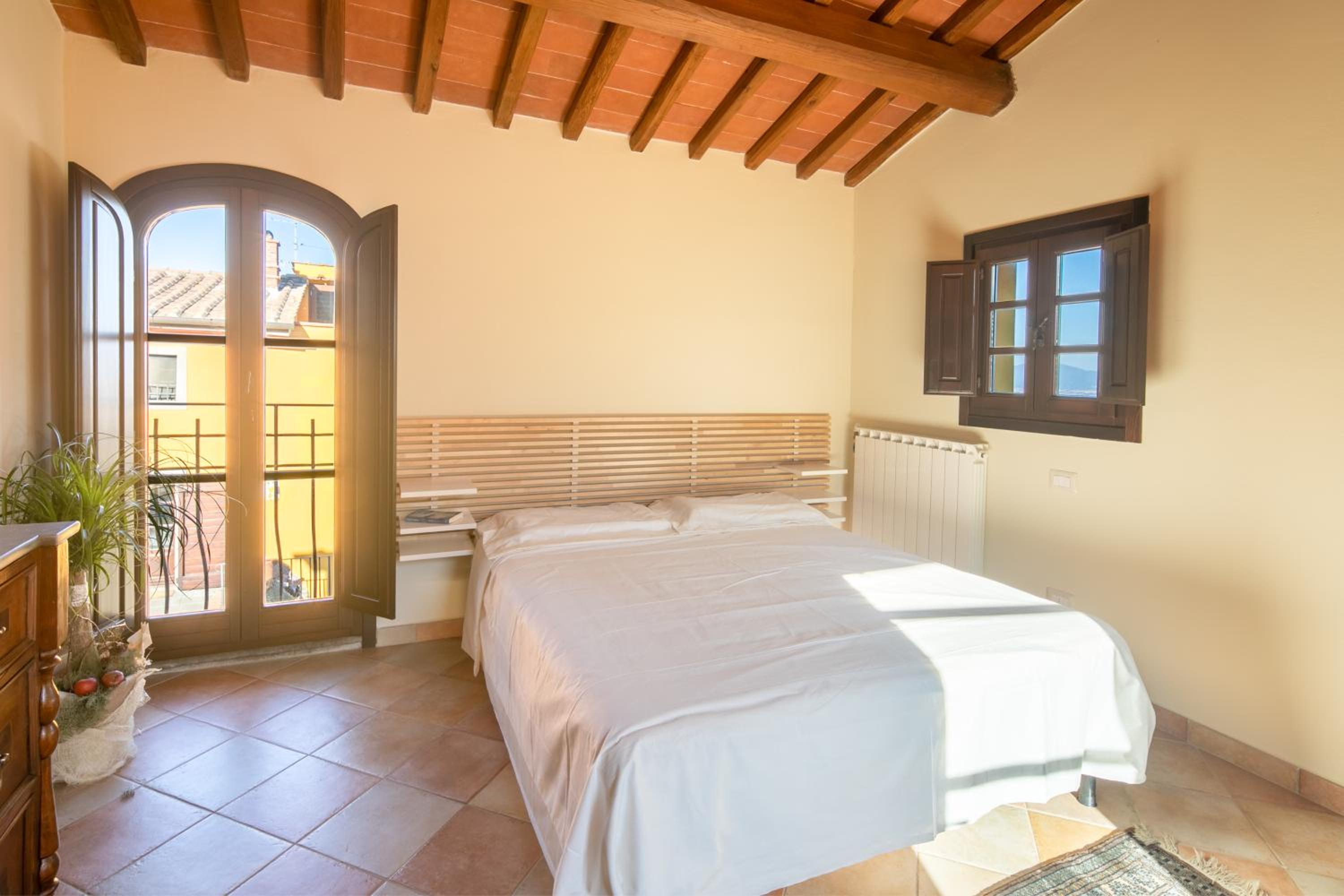 Villa photo 2