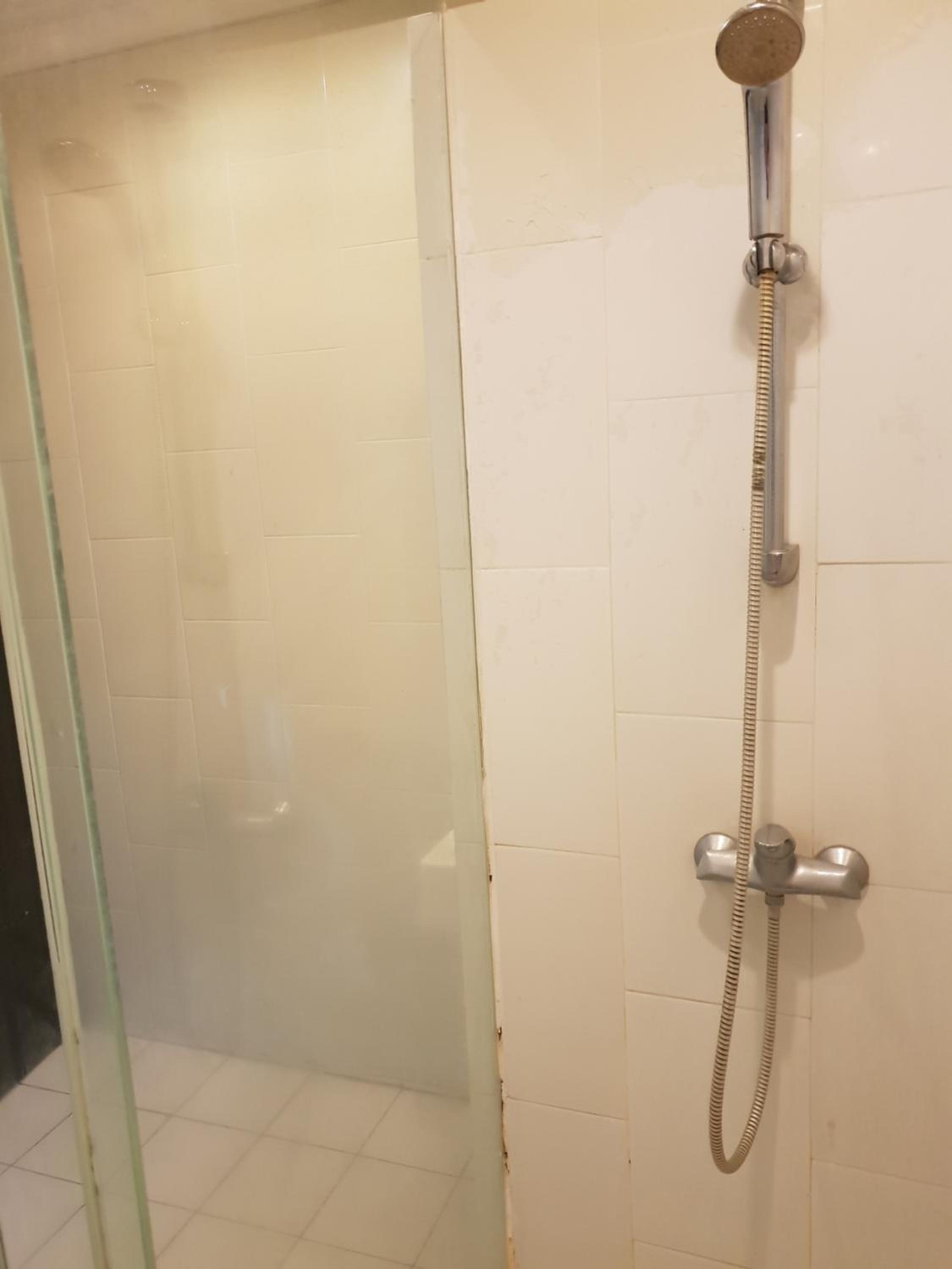 Deluxe Double or Twin Room - Photo 2