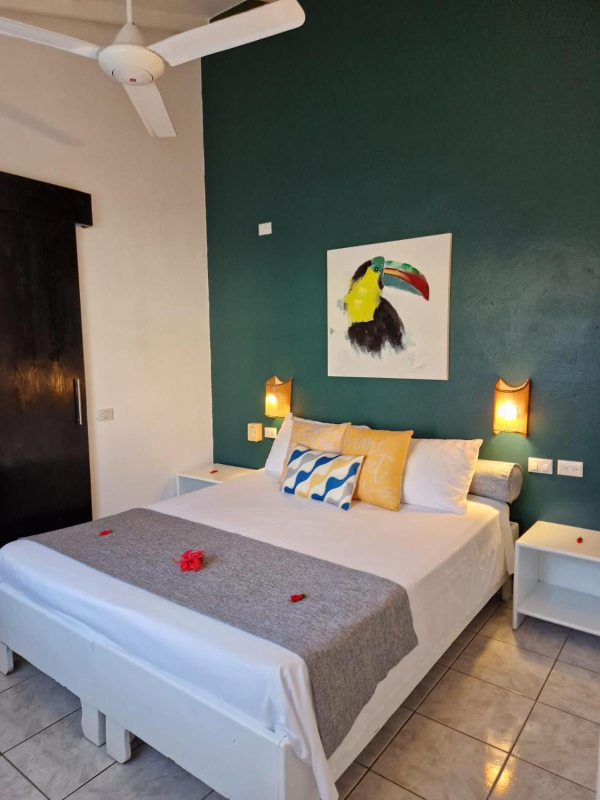 One-Bedroom Bungalow