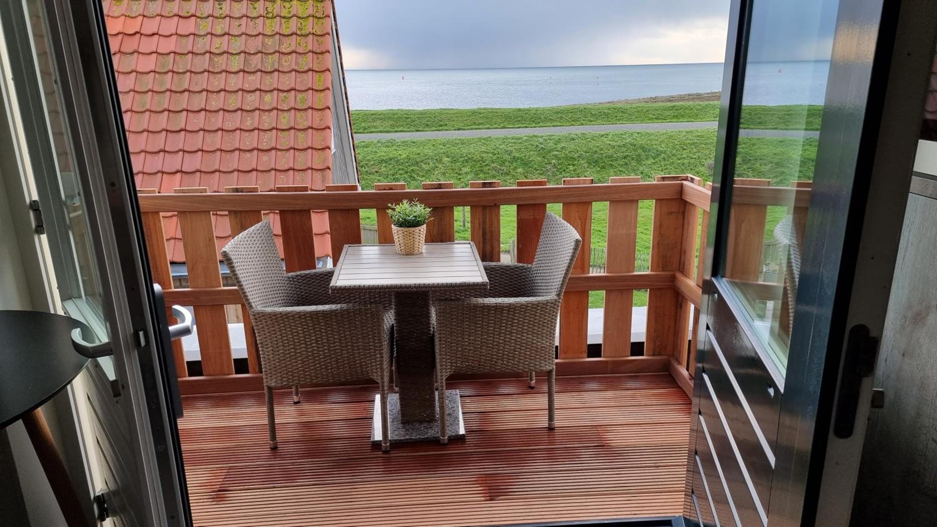 Studio with Sea View photo 3