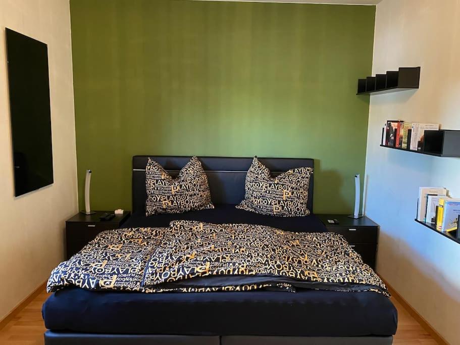 One-Bedroom Apartment photo 3