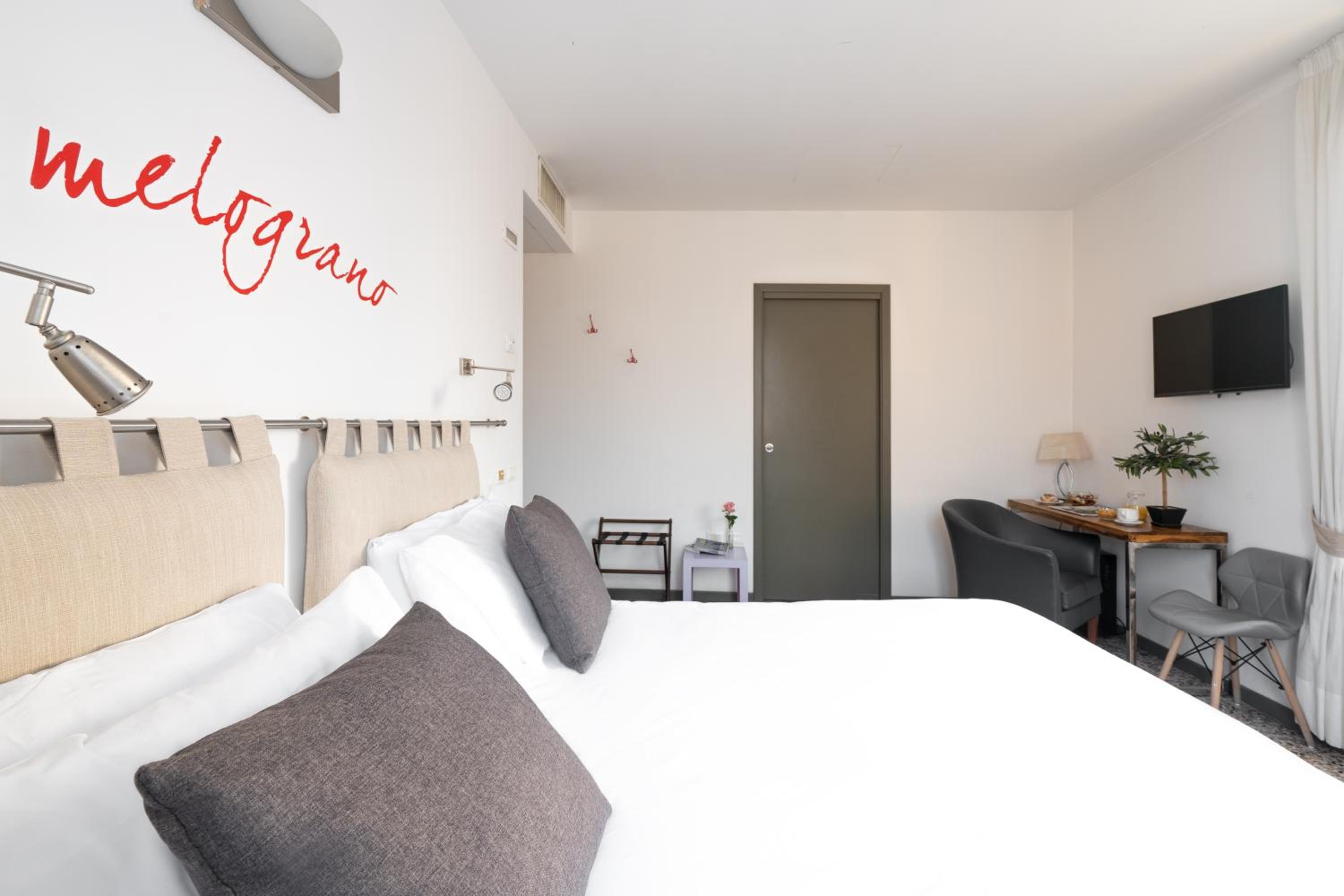 Deluxe Room photo 2