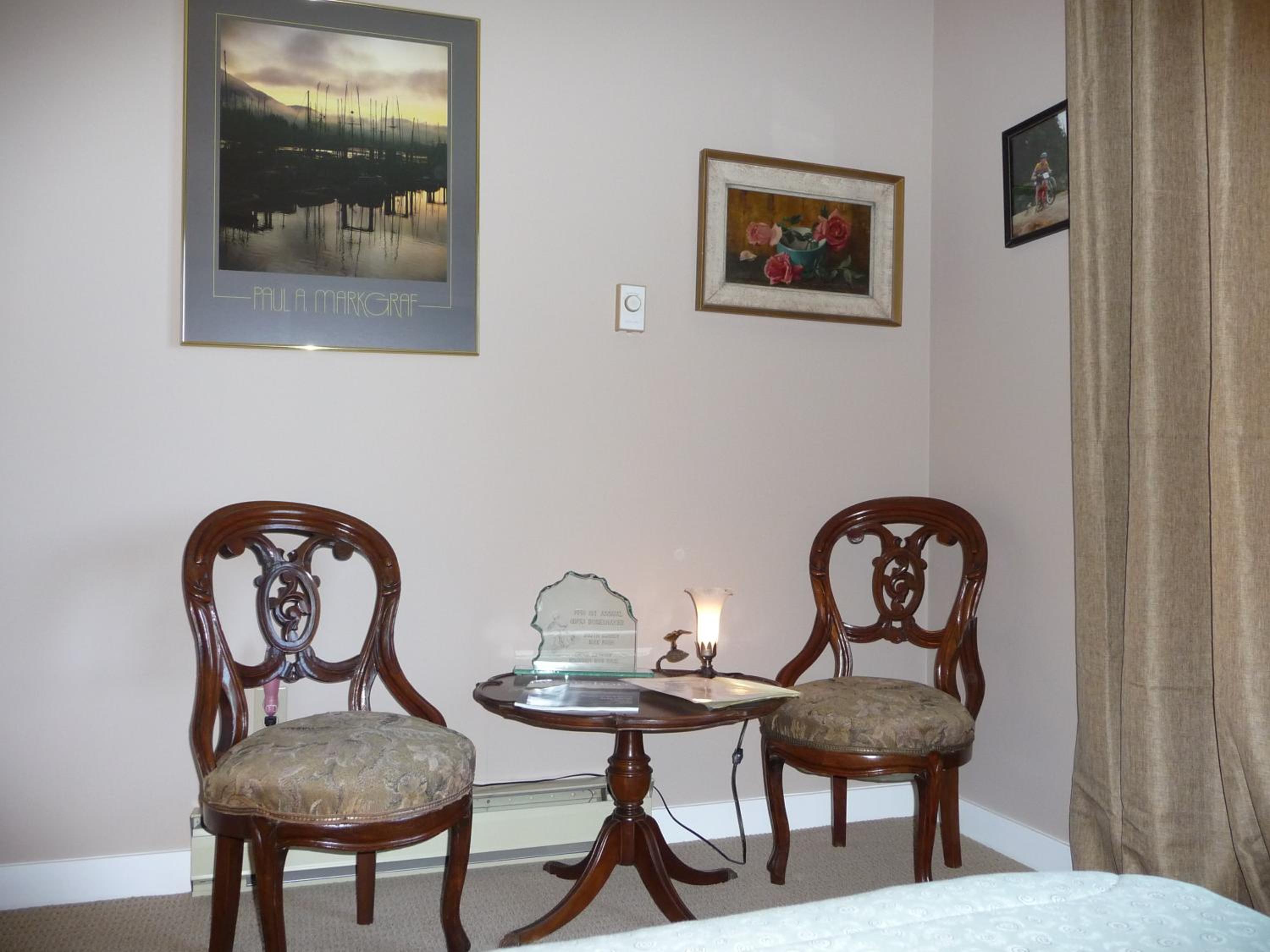 Queen Room