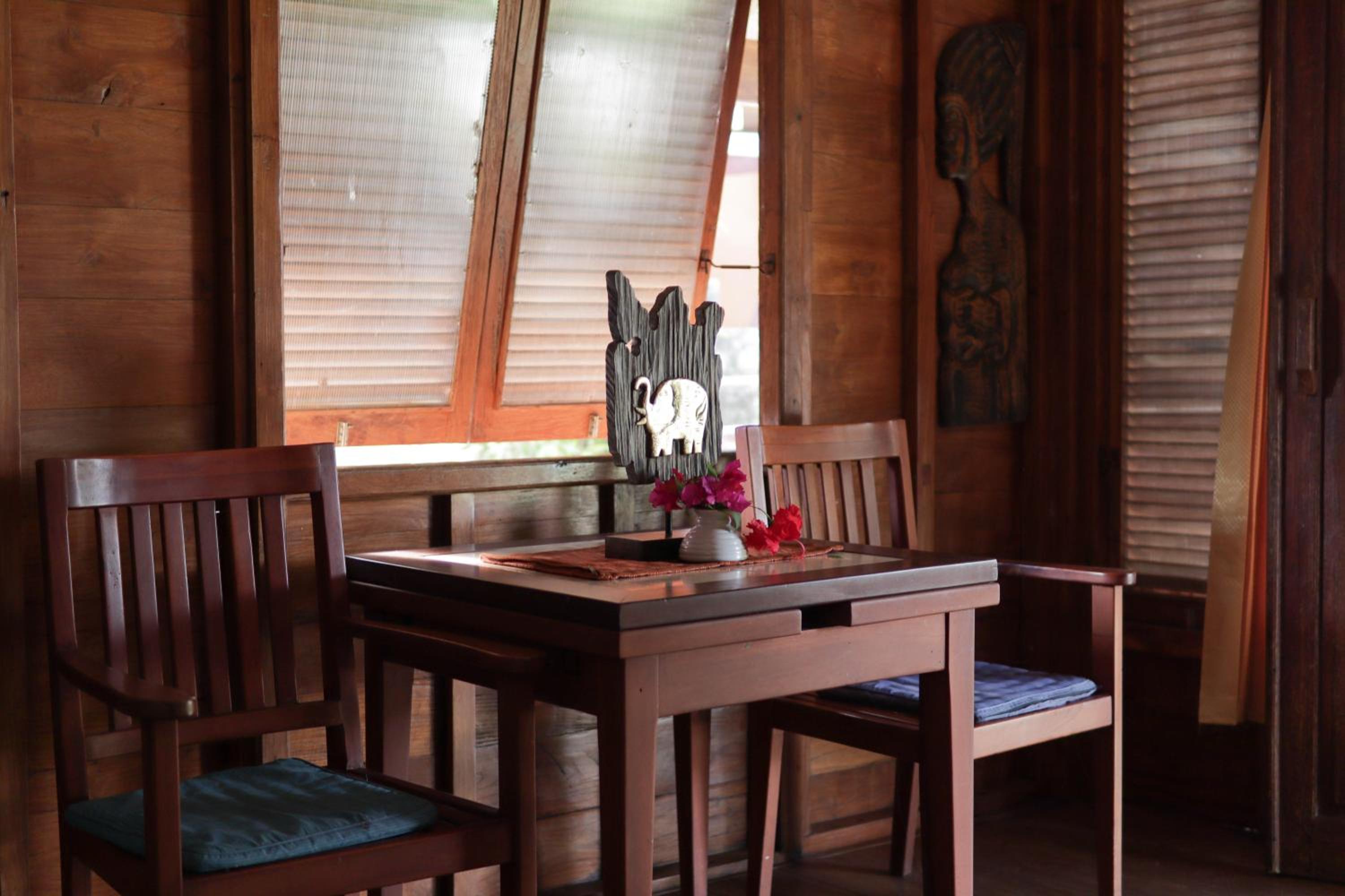 Villa photo 2