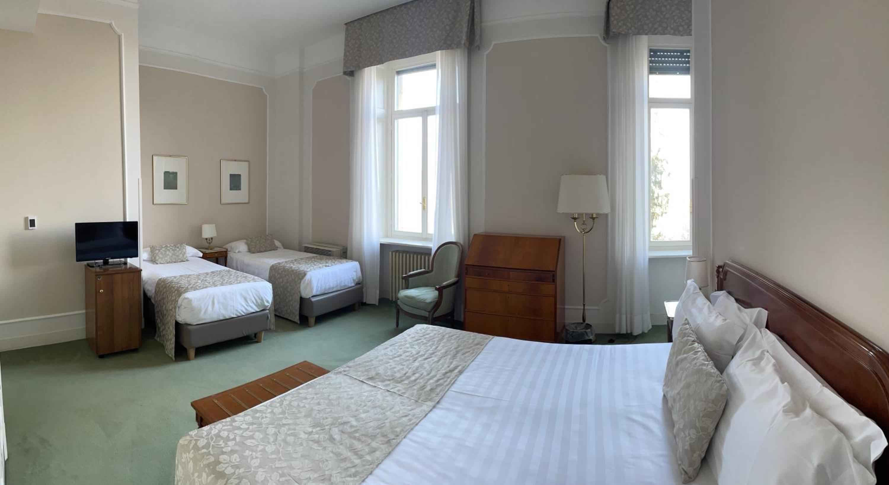 Quadruple Room - Photo 10