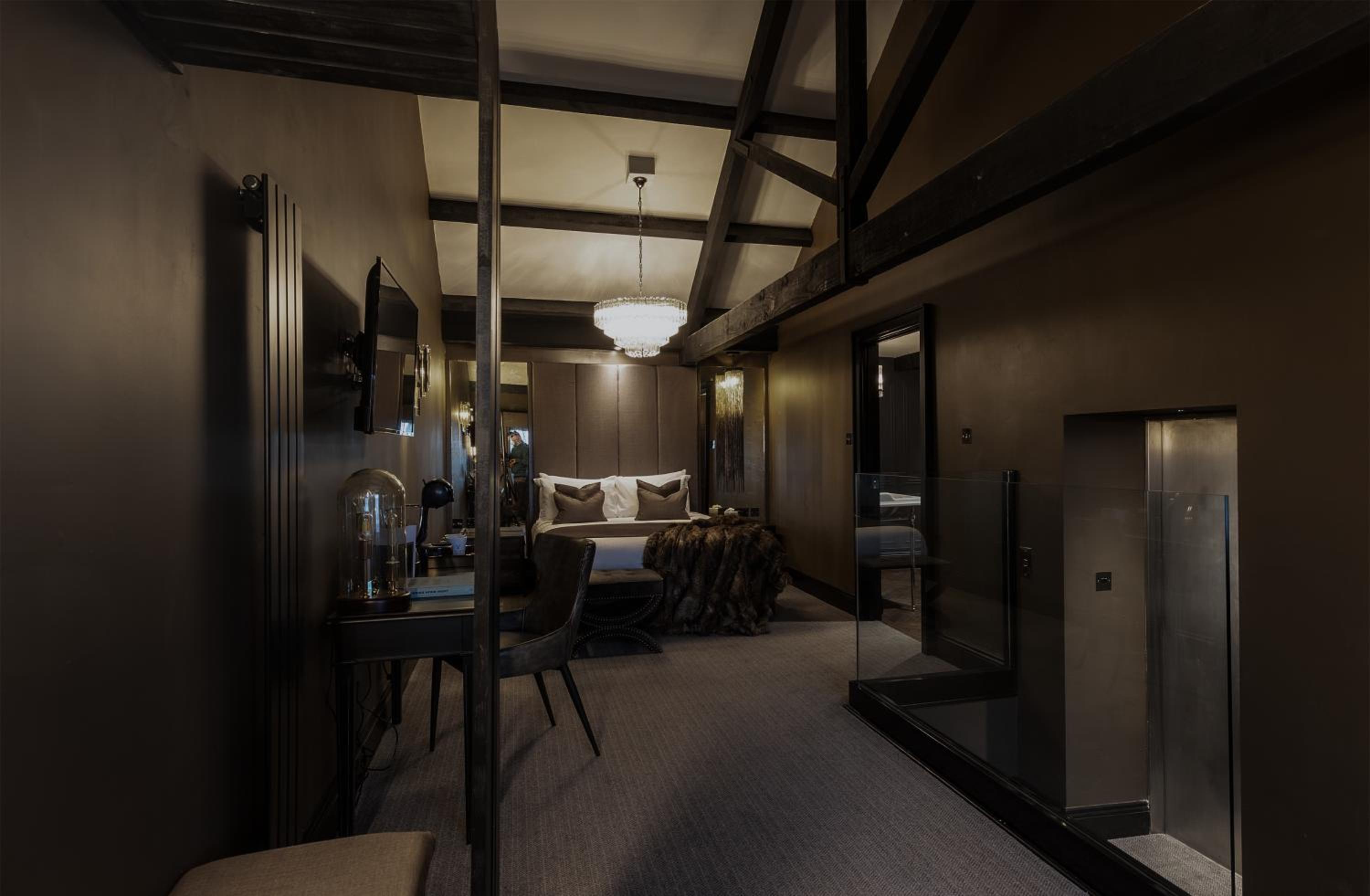Loft Suite - Photo 1