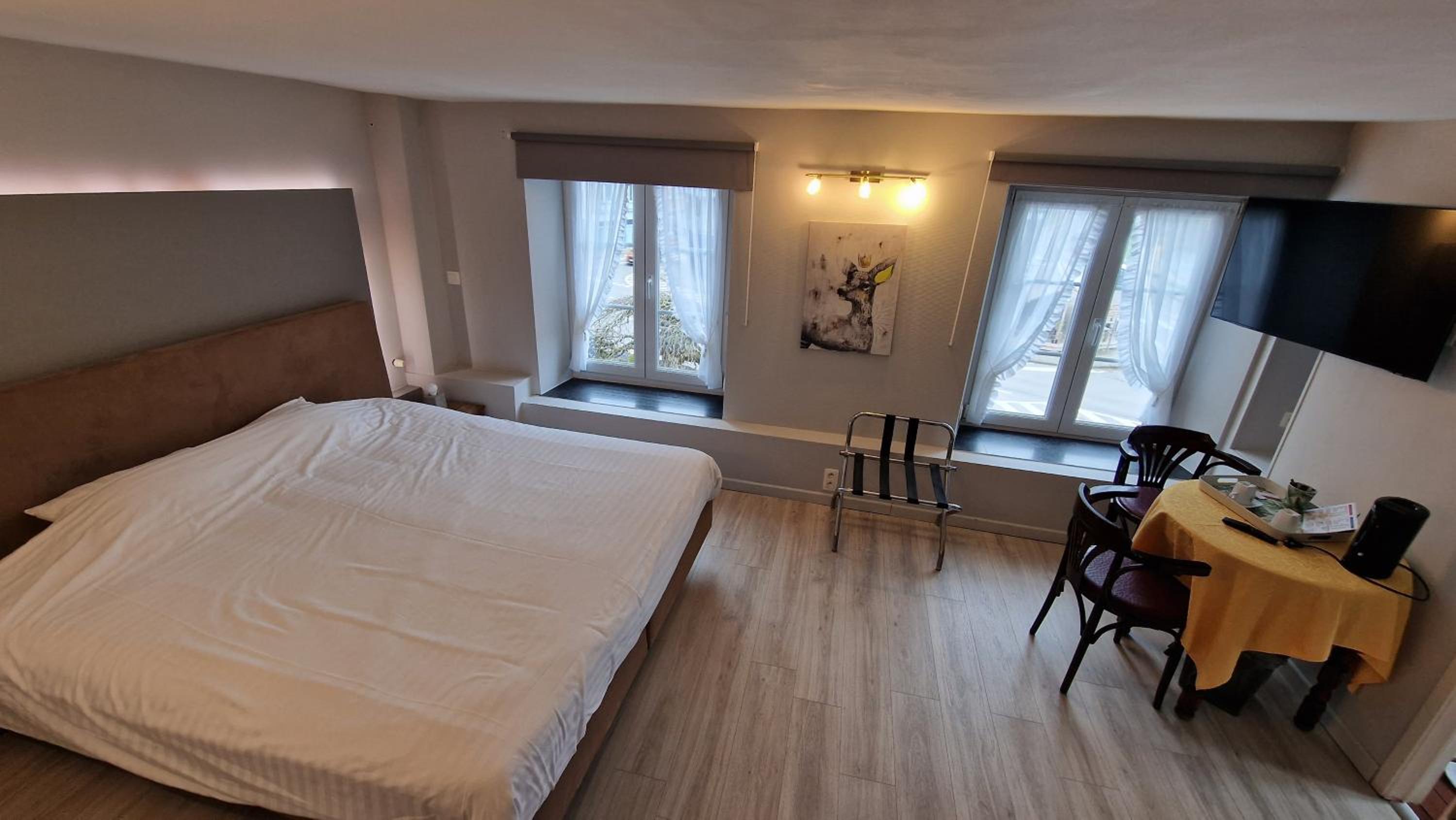 Double Room - Photo 5