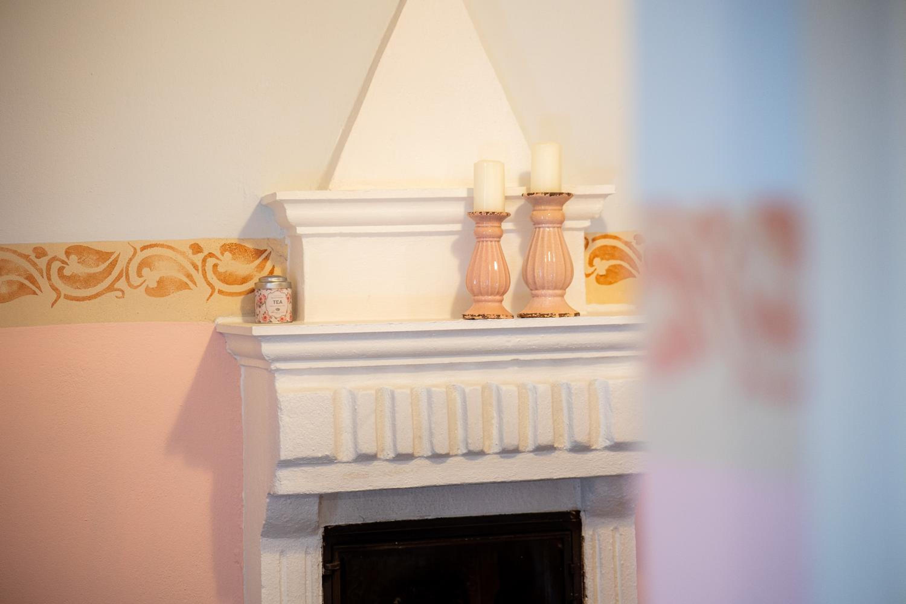 Standard Double Room with Fireplace - Photo 5