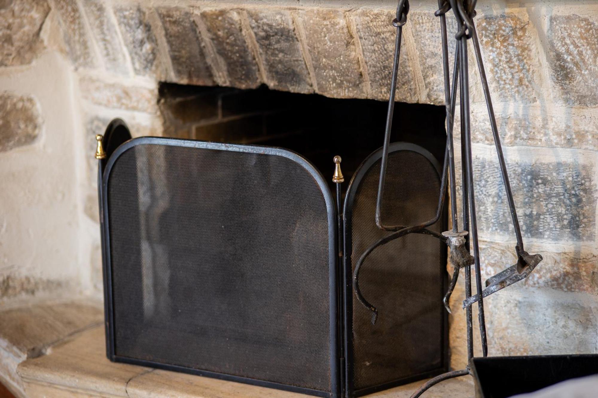 Junior Suite with Fireplace - Photo 7