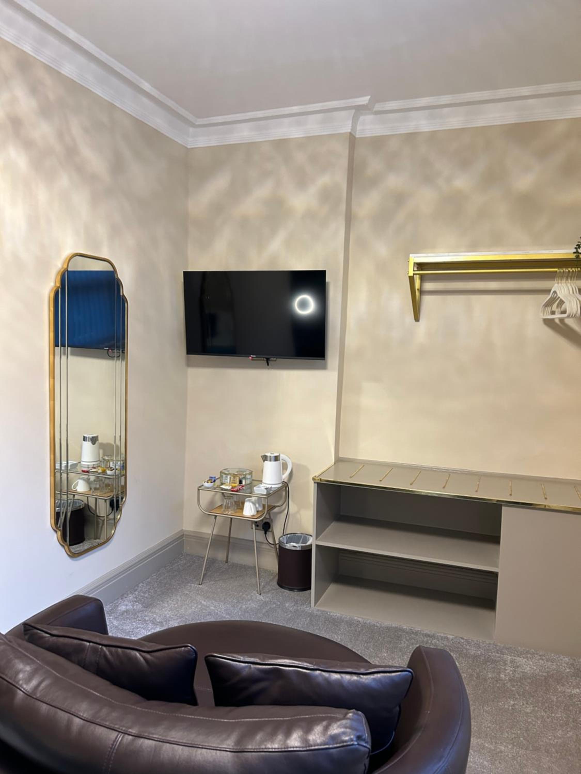 King Room with Ensuite - Photo 3