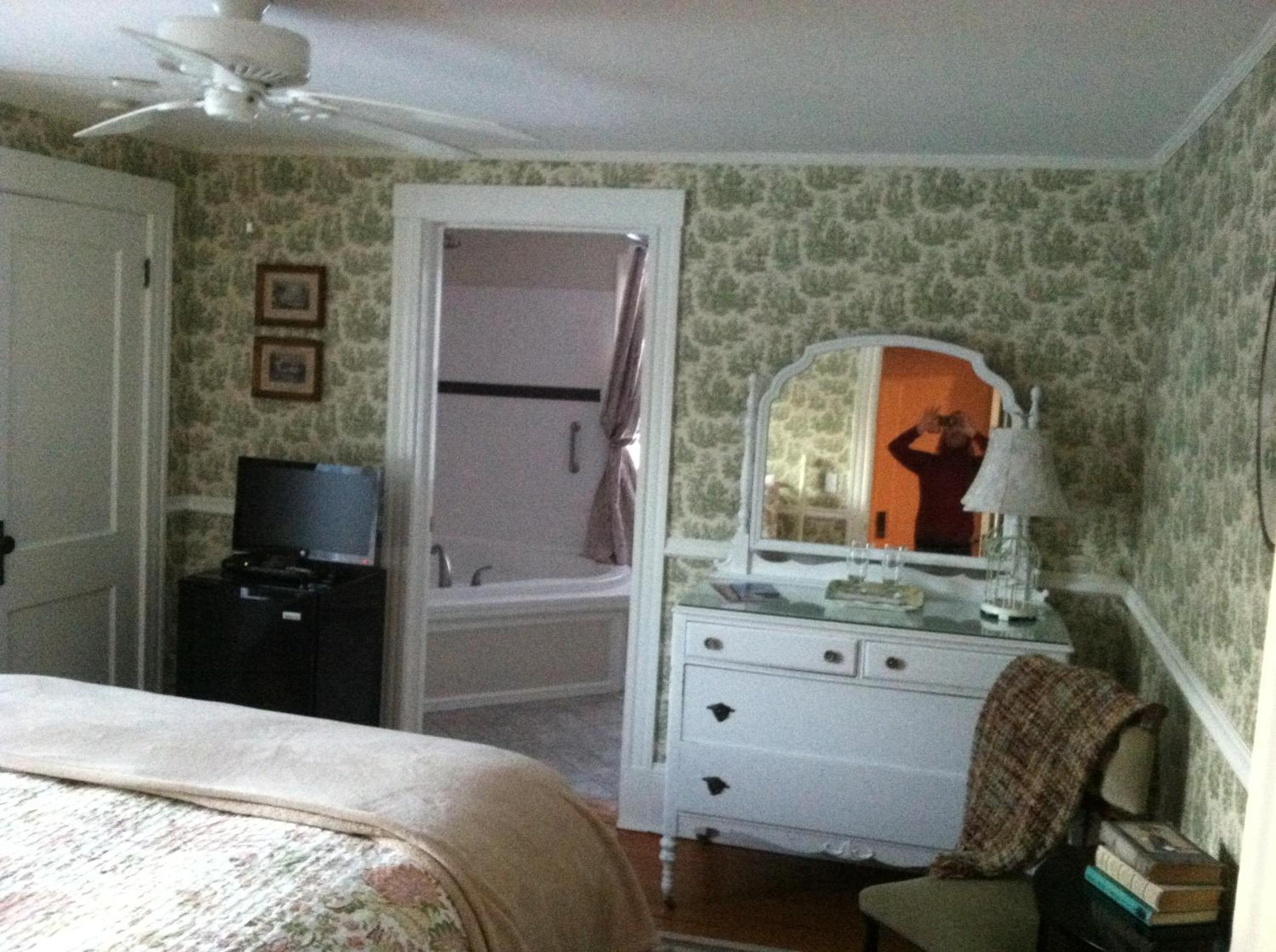 Standard Queen Room With Private bathroom photo 1