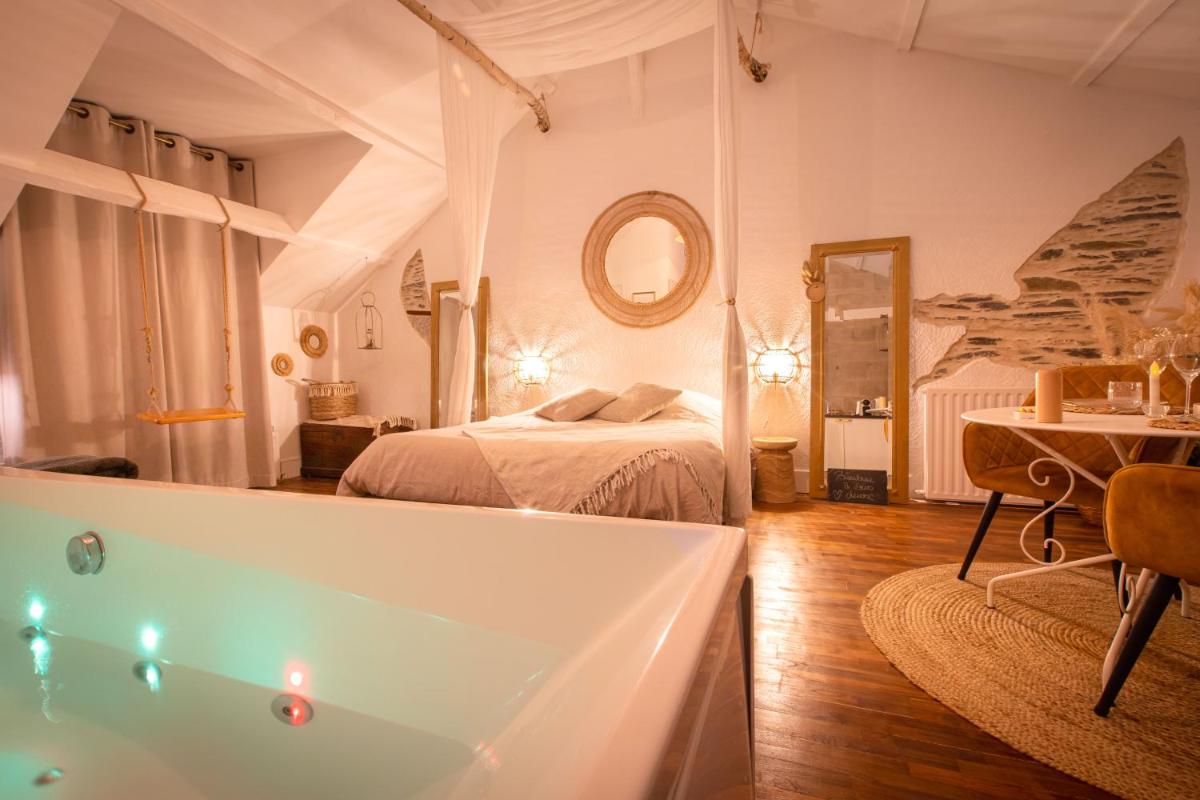 Queen Room with Spa Bath