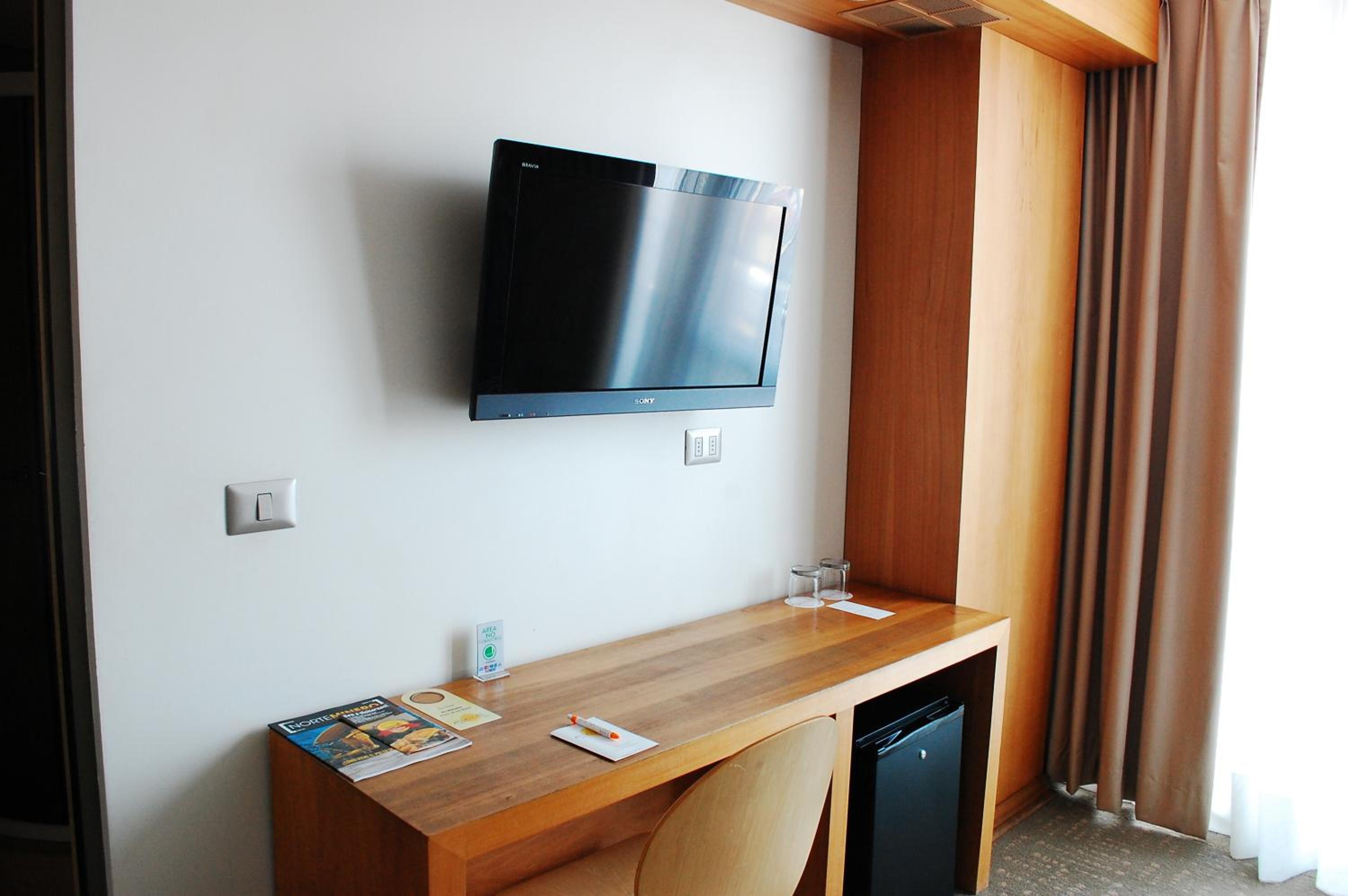 King Room with Side Sea View photo 2