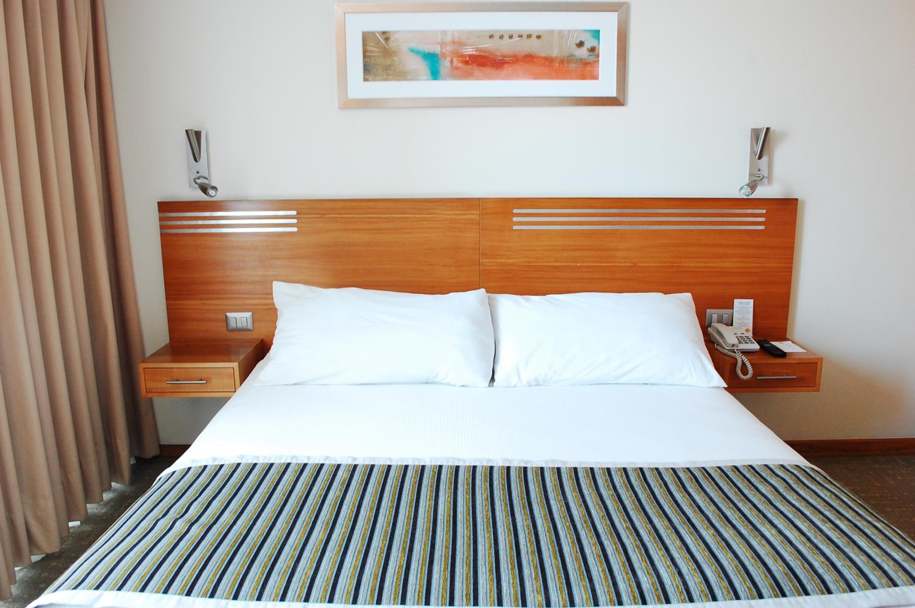 King Room with Side Sea View photo 3