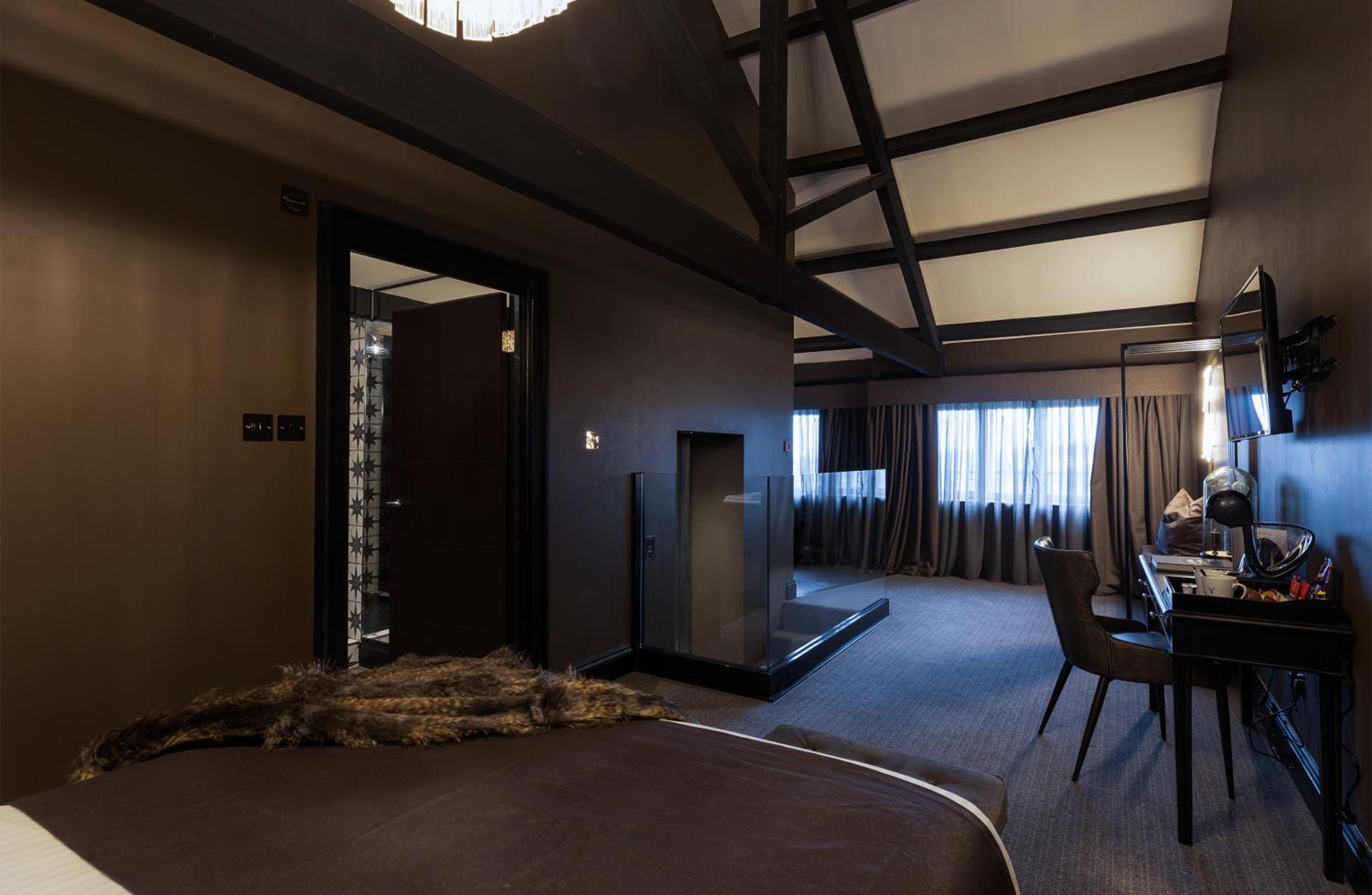 Loft Suite - Photo 5