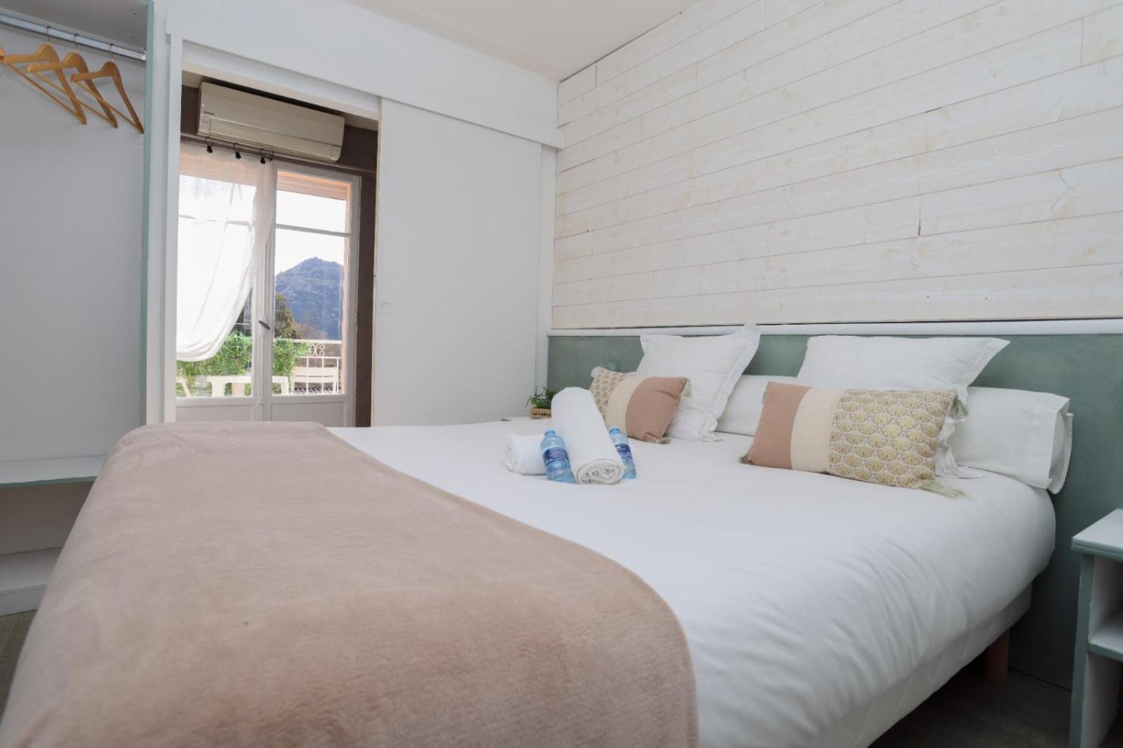 Double Room with Balcony photo 1