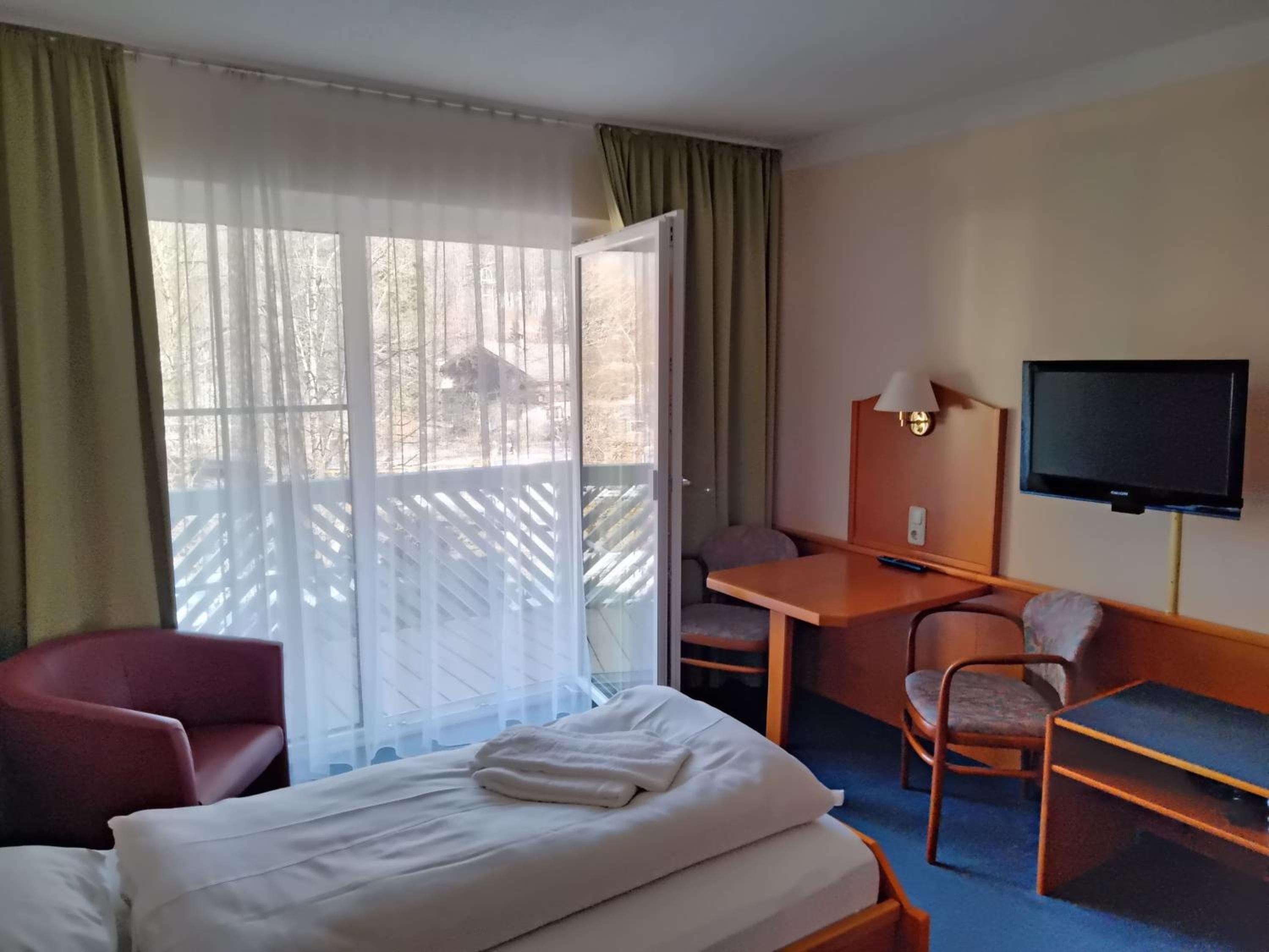 Apartment with Balcony photo 1
