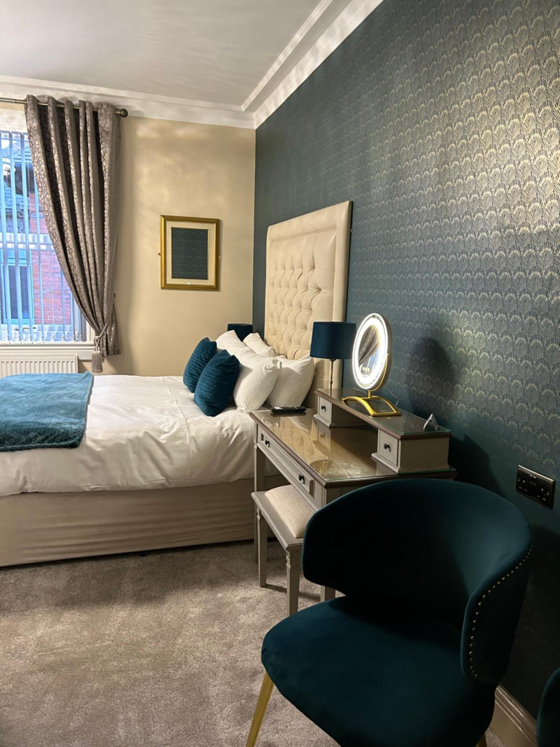 King Room with Ensuite - Photo 29