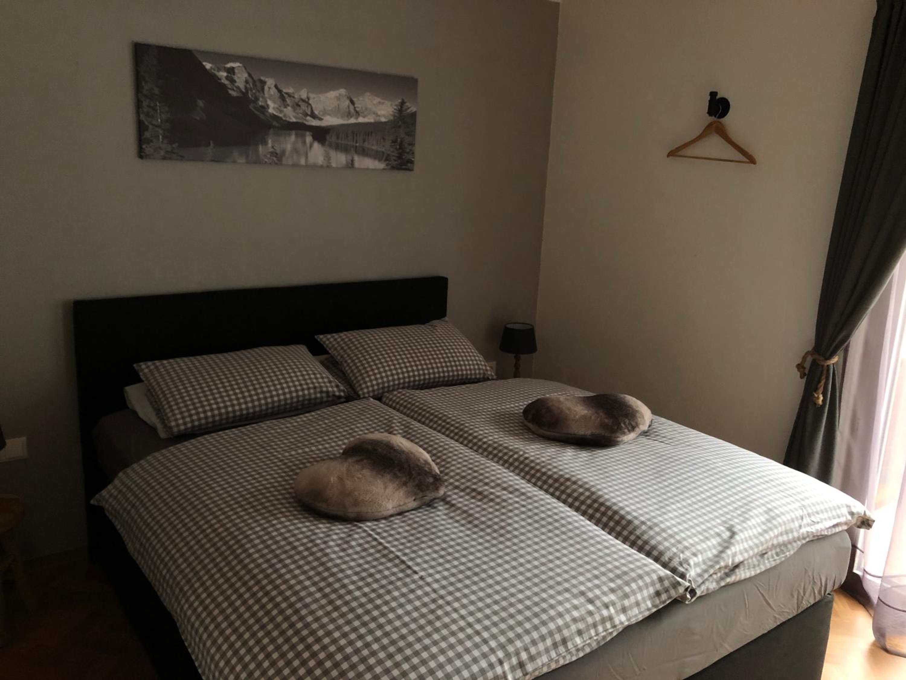 One-Bedroom Apartment photo 3