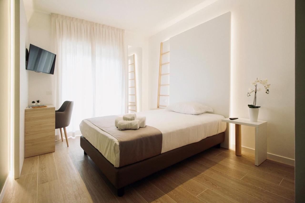 Double Room - Disability Access photo 1