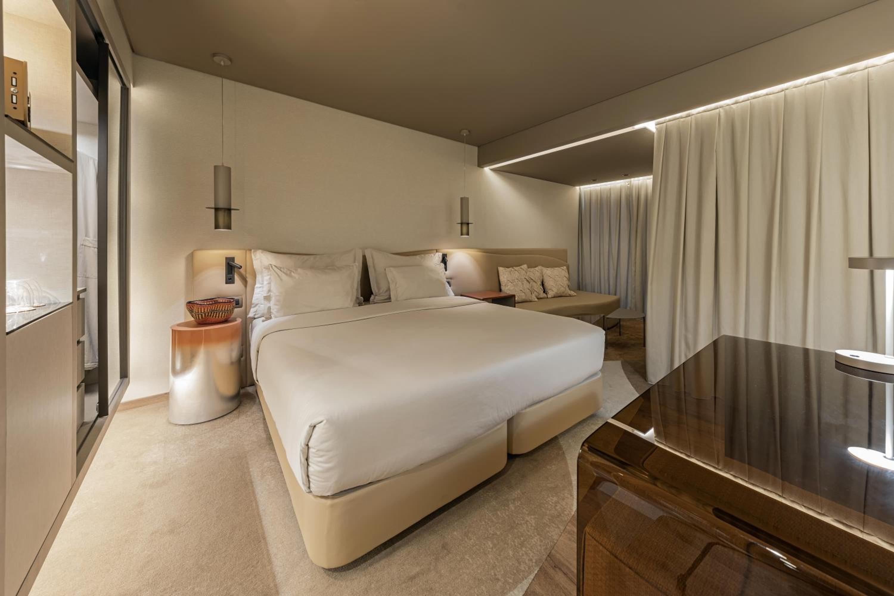 Deluxe Double Room - Photo 5