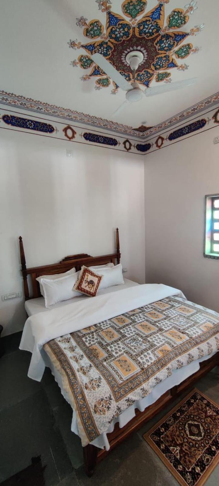 Super Deluxe Room - Photo 17